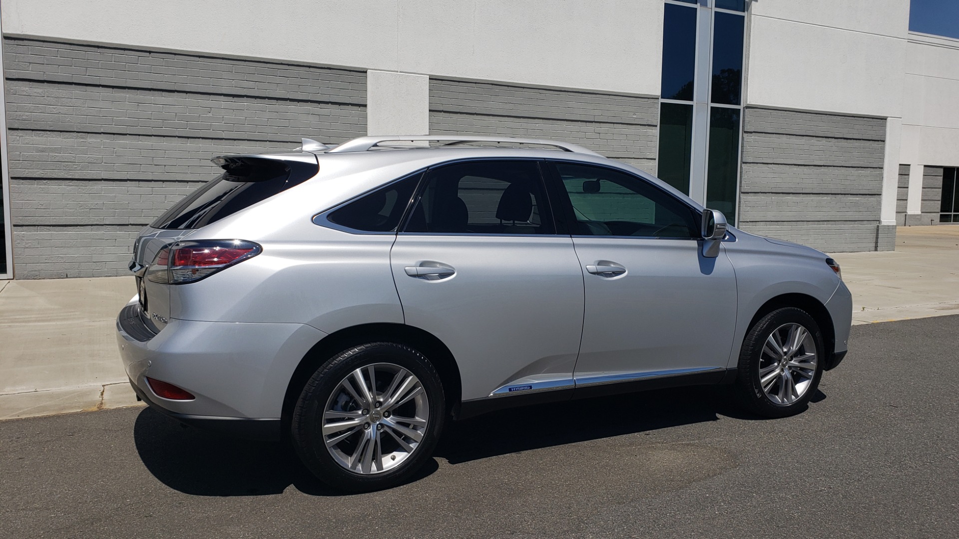 Used 2015 Lexus RX 450H AWD / PREM PKG / NAV / PARK ASST / HUD / BLIND SPOT MONITOR for sale Sold at Formula Imports in Charlotte NC 28227 8