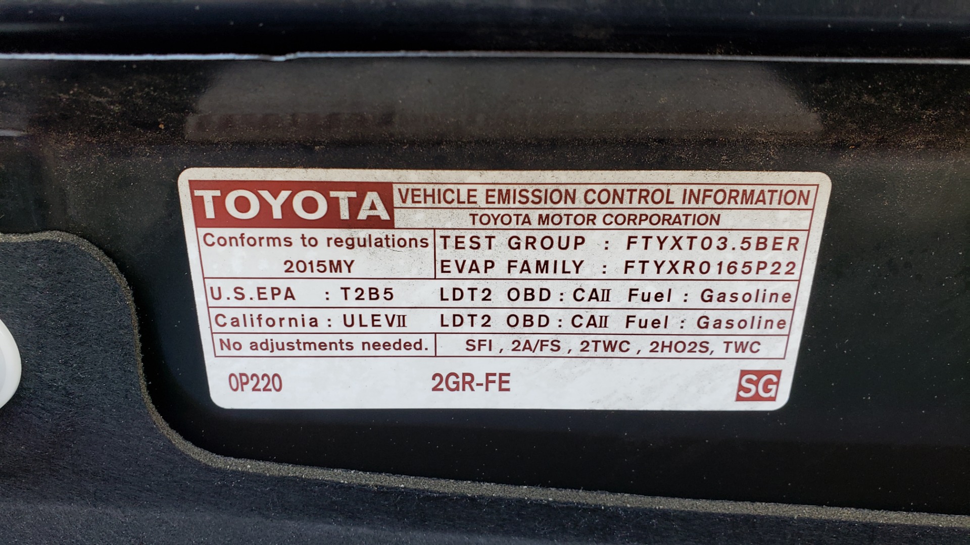 Used 2015 Toyota SIENNA SE 3.5L / FWD / 3-ROWS / 8-PASS / SUNROOF / DVD / REARVIEW for sale Sold at Formula Imports in Charlotte NC 28227 14