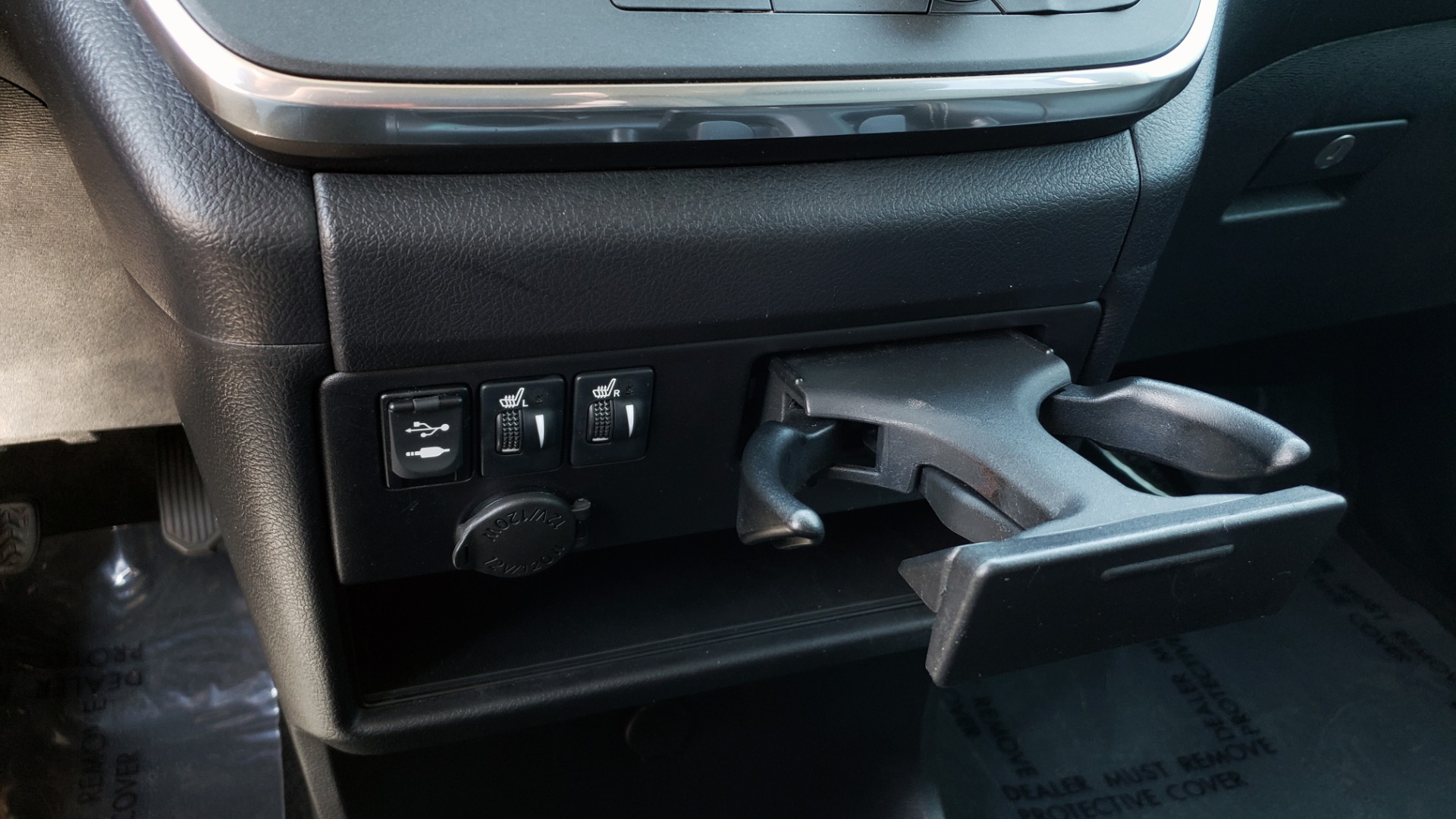 Used 2015 Toyota SIENNA SE 3.5L / FWD / 3-ROWS / 8-PASS / SUNROOF / DVD / REARVIEW for sale Sold at Formula Imports in Charlotte NC 28227 50