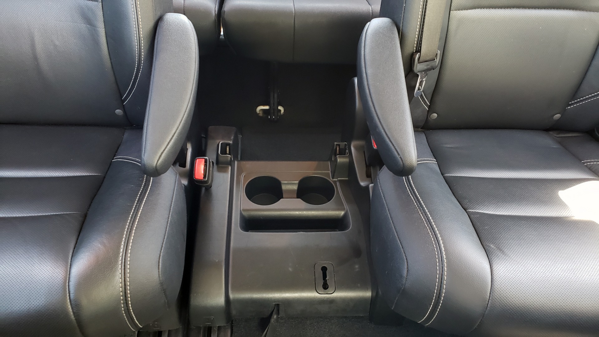 Used 2015 Toyota SIENNA SE 3.5L / FWD / 3-ROWS / 8-PASS / SUNROOF / DVD / REARVIEW for sale Sold at Formula Imports in Charlotte NC 28227 73