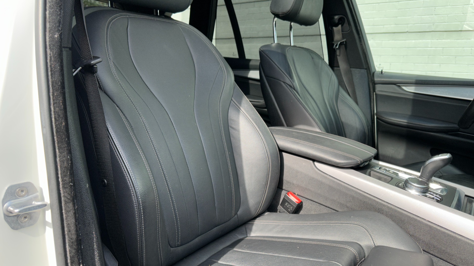 Used 2018 BMW X5 xDrive35i for sale $30,995 at Formula Imports in Charlotte NC 28227 36