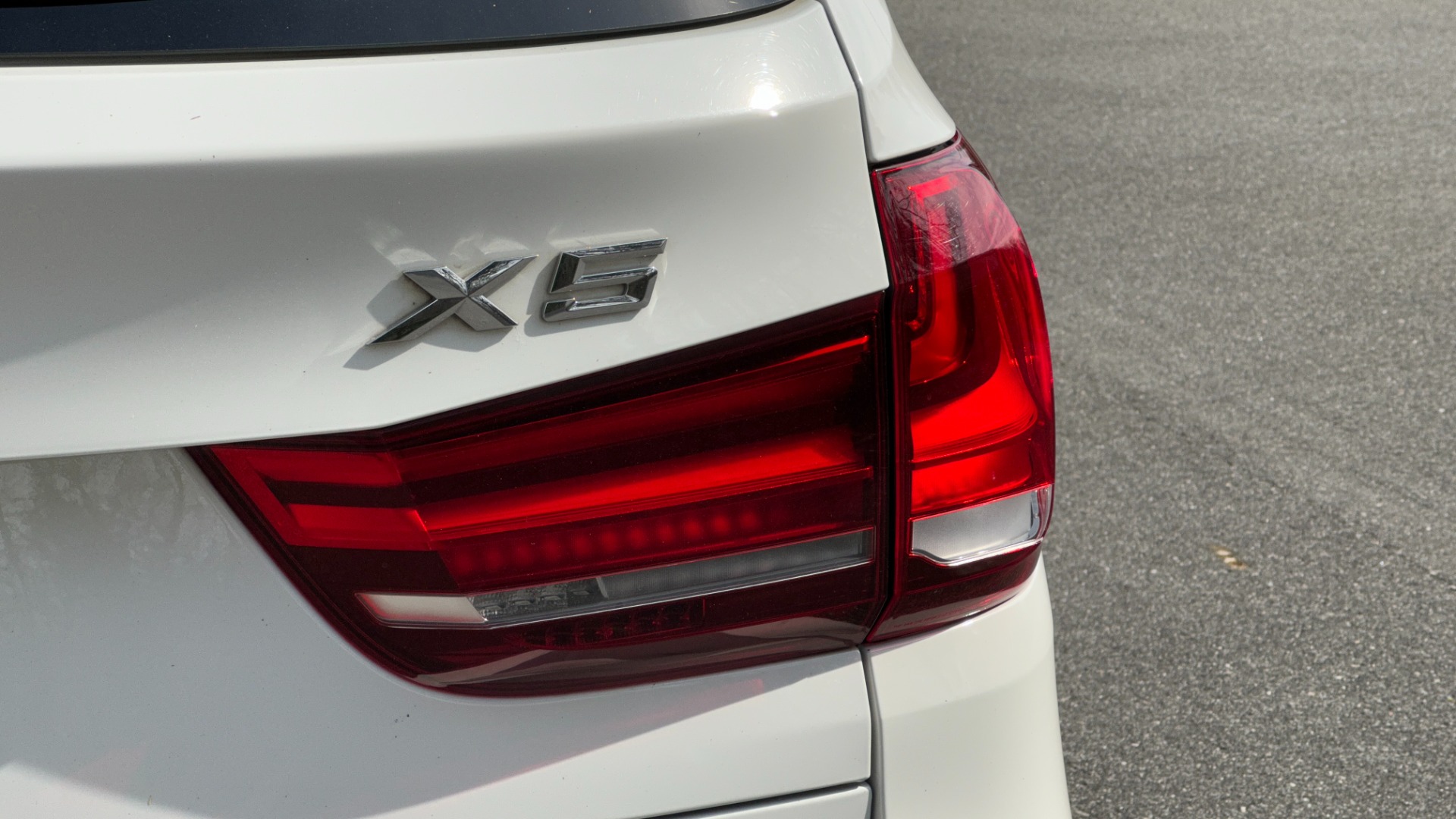 Used 2018 BMW X5 xDrive35i for sale $30,995 at Formula Imports in Charlotte NC 28227 44
