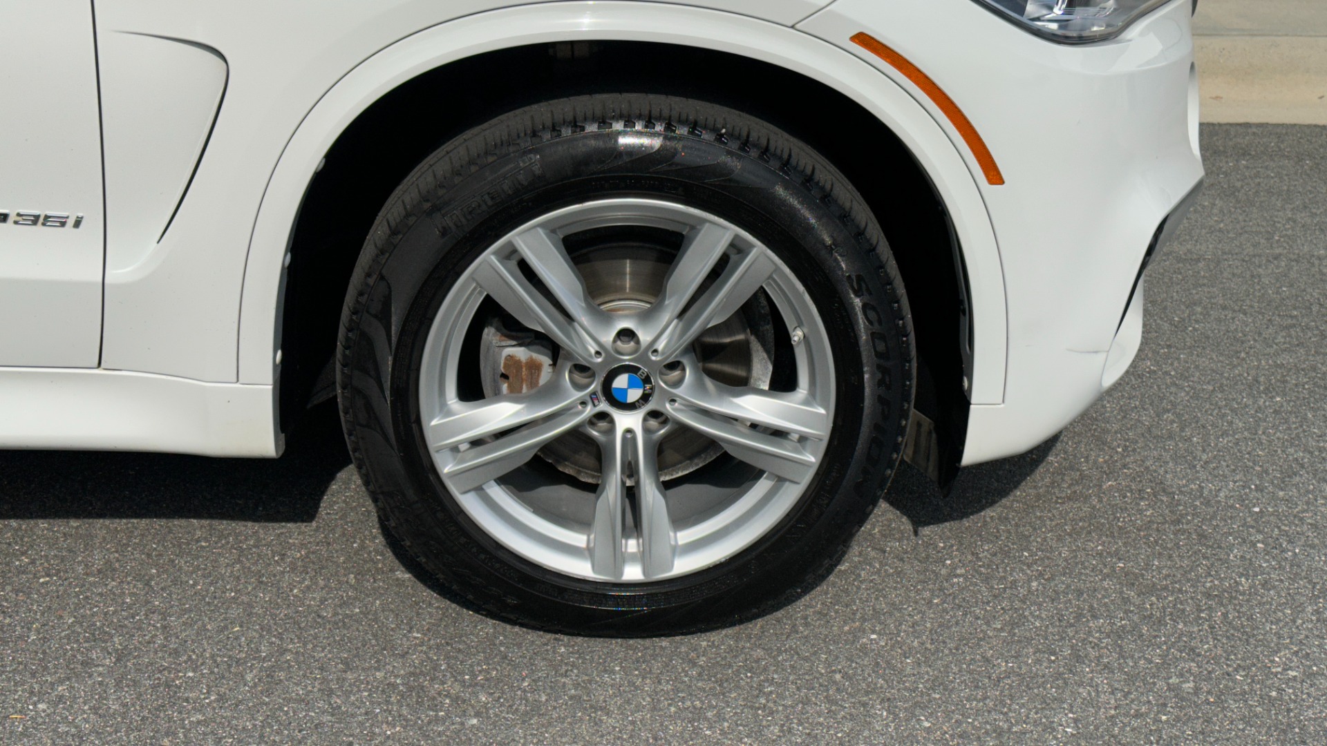 Used 2018 BMW X5 xDrive35i for sale $30,995 at Formula Imports in Charlotte NC 28227 49