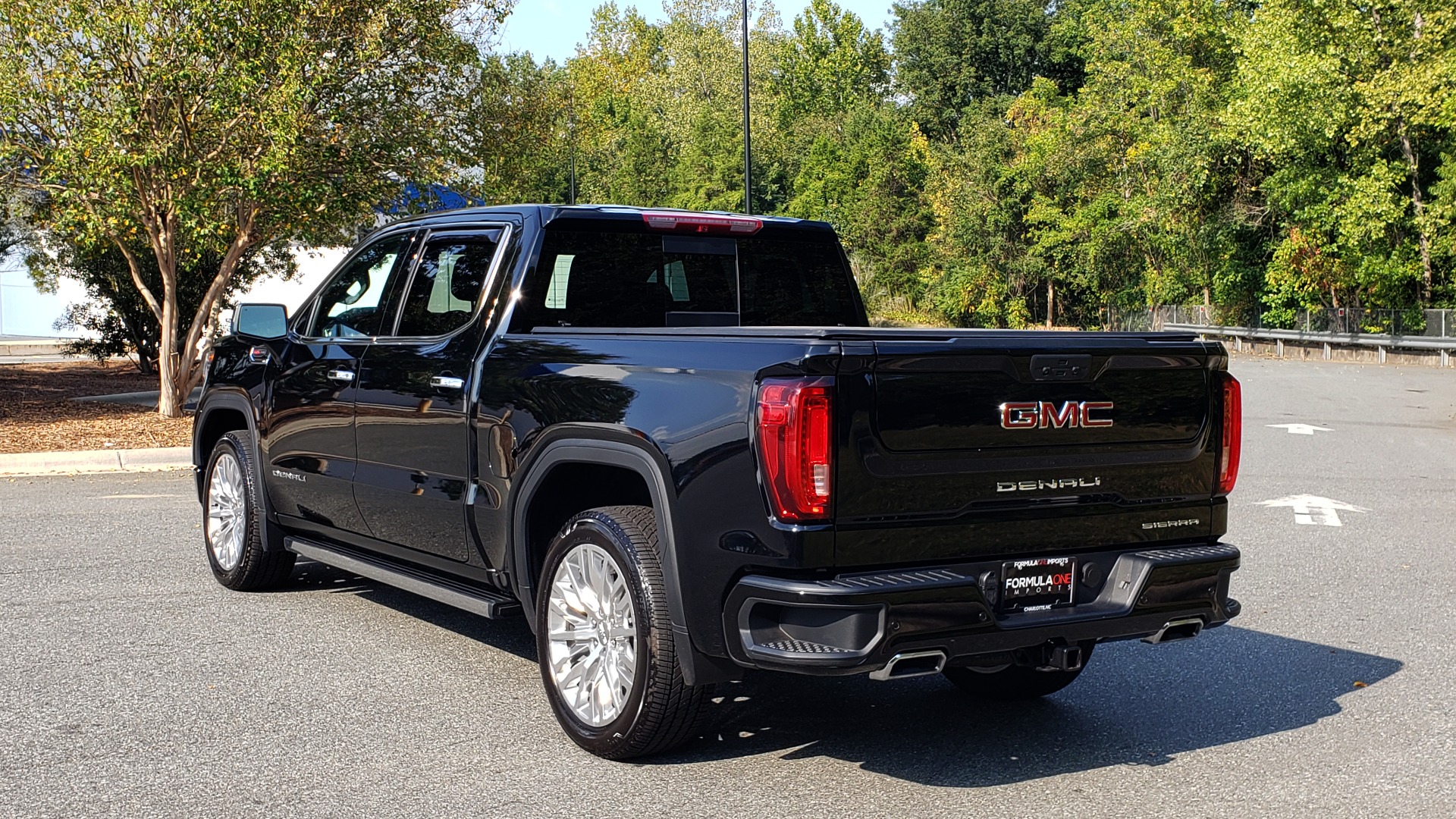 Used 2019 GMC SIERRA 1500 DENALI ULTIMATE 4WD / NAV / TECH PKG / DRVR ALRT for sale Sold at Formula Imports in Charlotte NC 28227 3