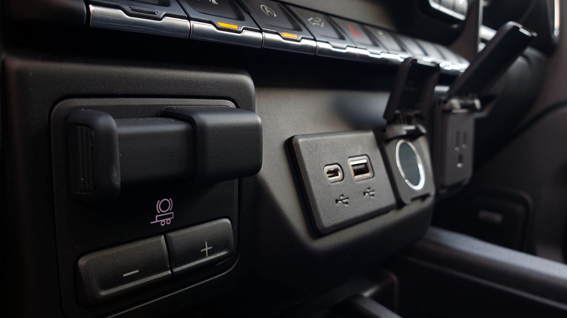 Used 2019 GMC SIERRA 1500 DENALI ULTIMATE 4WD / NAV / TECH PKG / DRVR ALRT for sale Sold at Formula Imports in Charlotte NC 28227 54