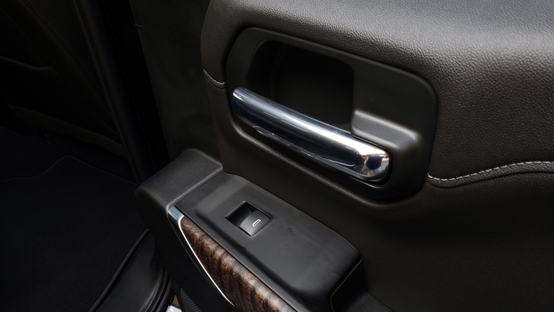 Used 2019 GMC SIERRA 1500 DENALI ULTIMATE 4WD / NAV / TECH PKG / DRVR ALRT for sale Sold at Formula Imports in Charlotte NC 28227 76