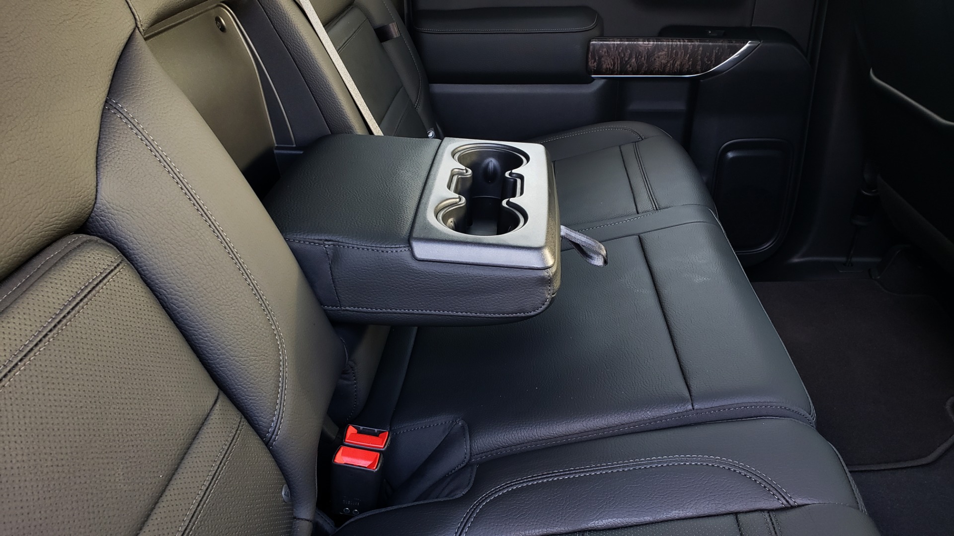 Used 2019 GMC SIERRA 1500 DENALI ULTIMATE 4WD / NAV / TECH PKG / DRVR ALRT for sale Sold at Formula Imports in Charlotte NC 28227 79