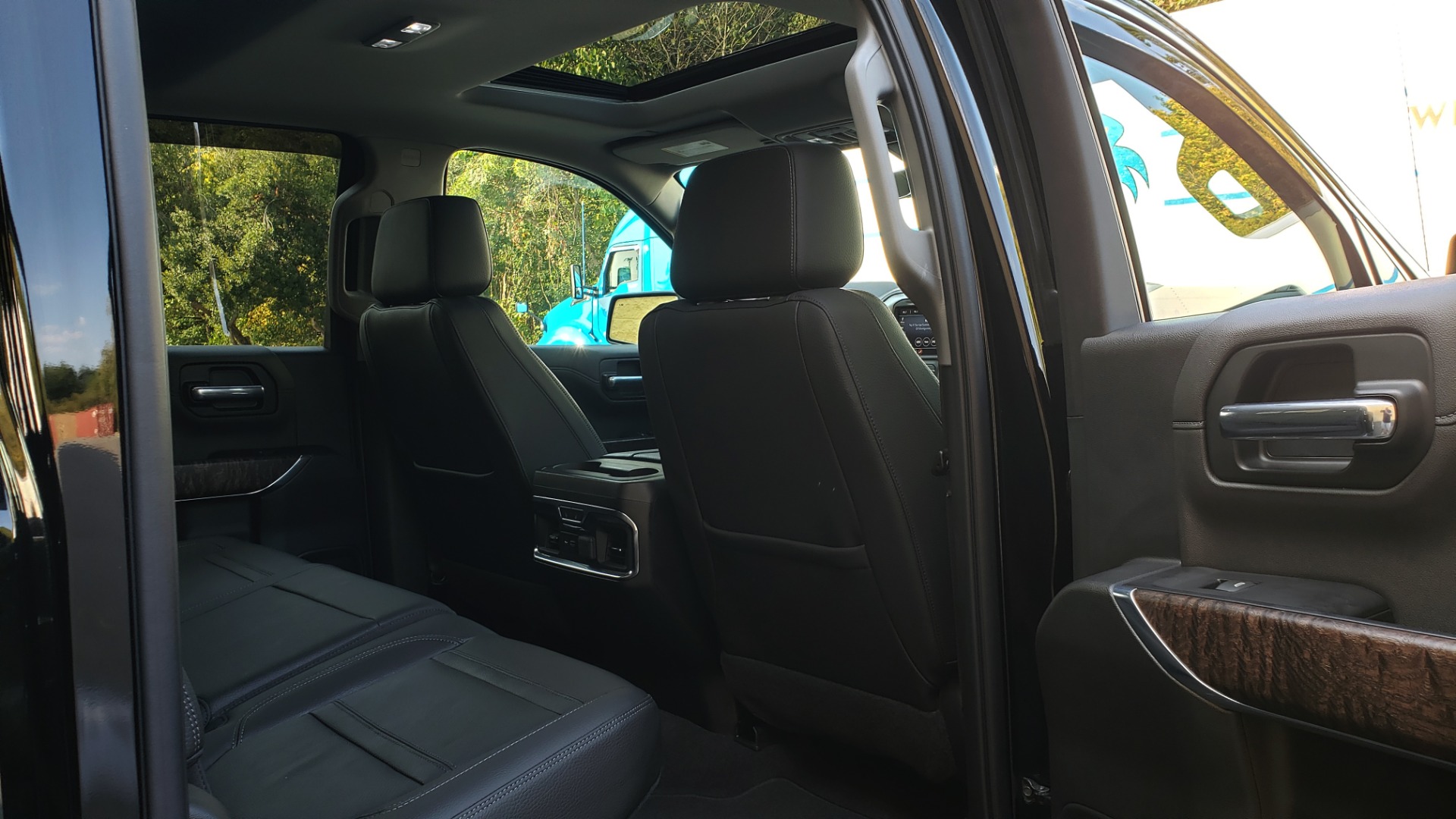 Used 2019 GMC SIERRA 1500 DENALI ULTIMATE 4WD / NAV / TECH PKG / DRVR ALRT for sale Sold at Formula Imports in Charlotte NC 28227 82