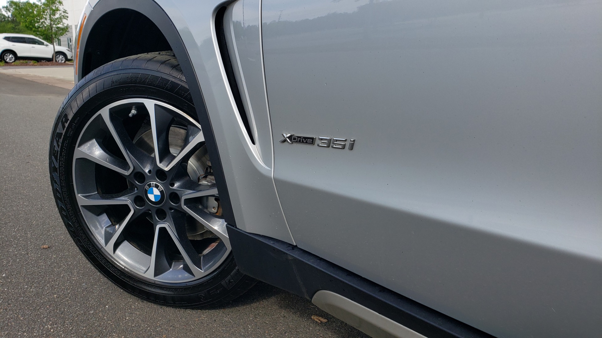 Used 2018 BMW X5 XDRIVE35I PREMIUM / NAV / PANO-ROOF / DRIVER ASST / REARVIEW for sale Sold at Formula Imports in Charlotte NC 28227 13