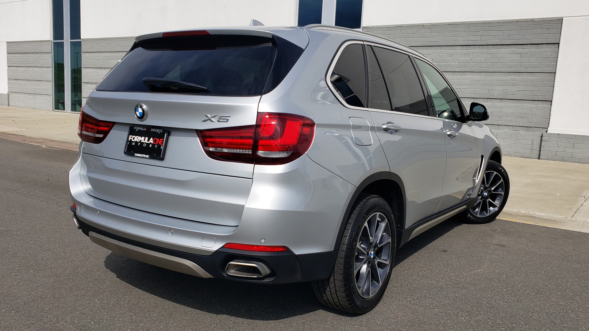 Used 2018 BMW X5 XDRIVE35I PREMIUM / NAV / PANO-ROOF / DRIVER ASST / REARVIEW for sale Sold at Formula Imports in Charlotte NC 28227 2