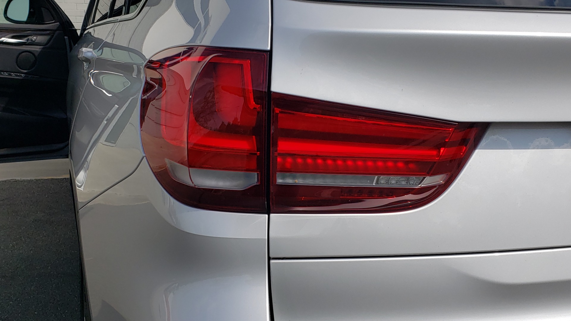 Used 2018 BMW X5 XDRIVE35I PREMIUM / NAV / PANO-ROOF / DRIVER ASST / REARVIEW for sale Sold at Formula Imports in Charlotte NC 28227 32