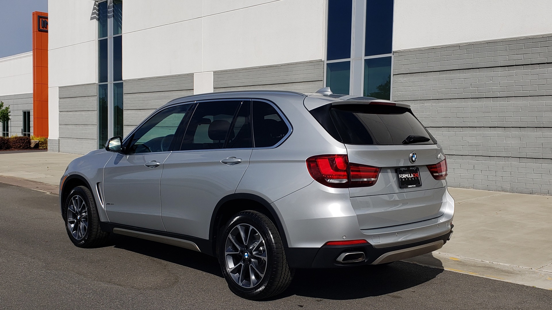 Used 2018 BMW X5 XDRIVE35I PREMIUM / NAV / PANO-ROOF / DRIVER ASST / REARVIEW for sale Sold at Formula Imports in Charlotte NC 28227 6