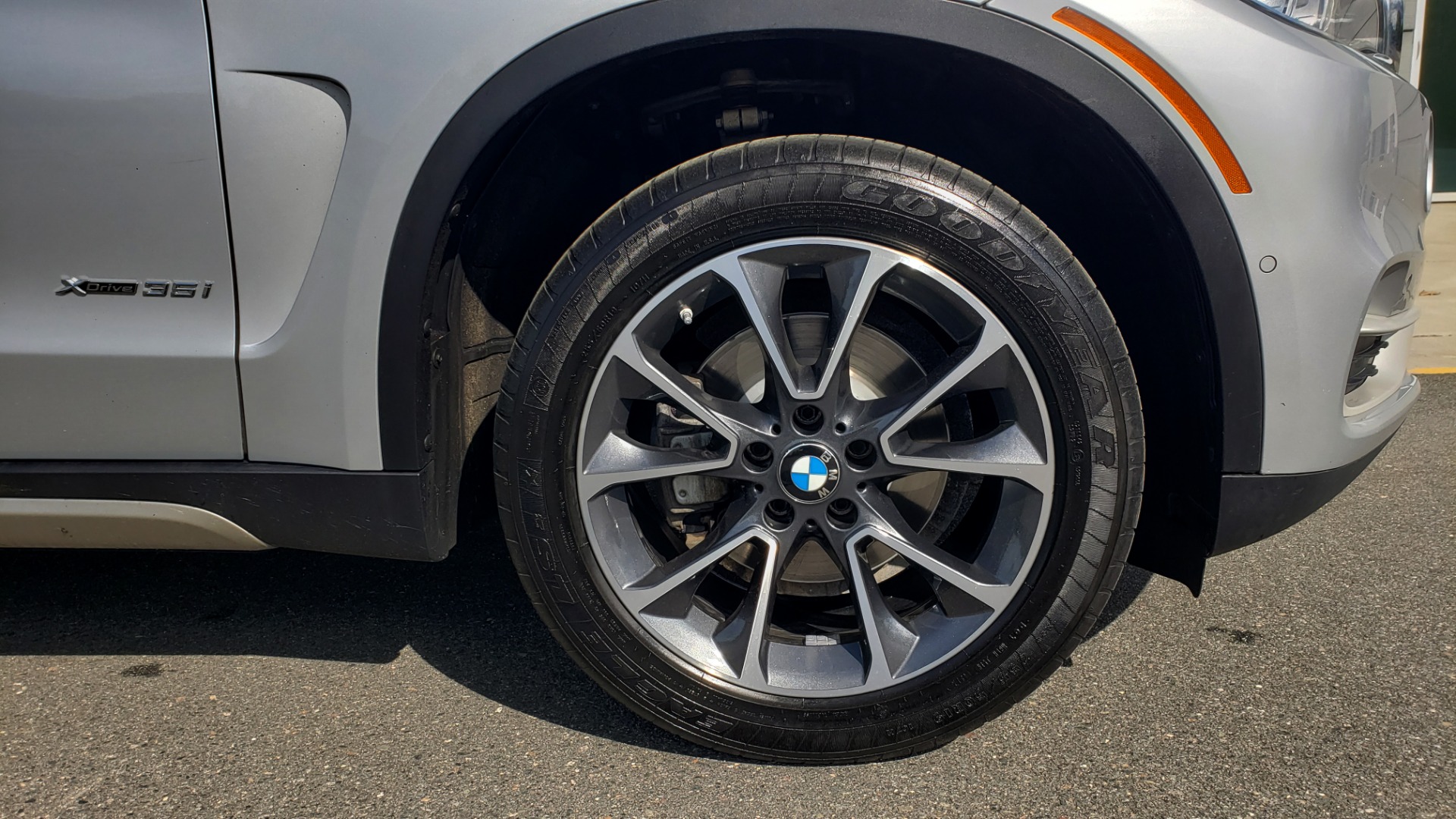 Used 2018 BMW X5 XDRIVE35I PREMIUM / NAV / PANO-ROOF / DRIVER ASST / REARVIEW for sale Sold at Formula Imports in Charlotte NC 28227 87