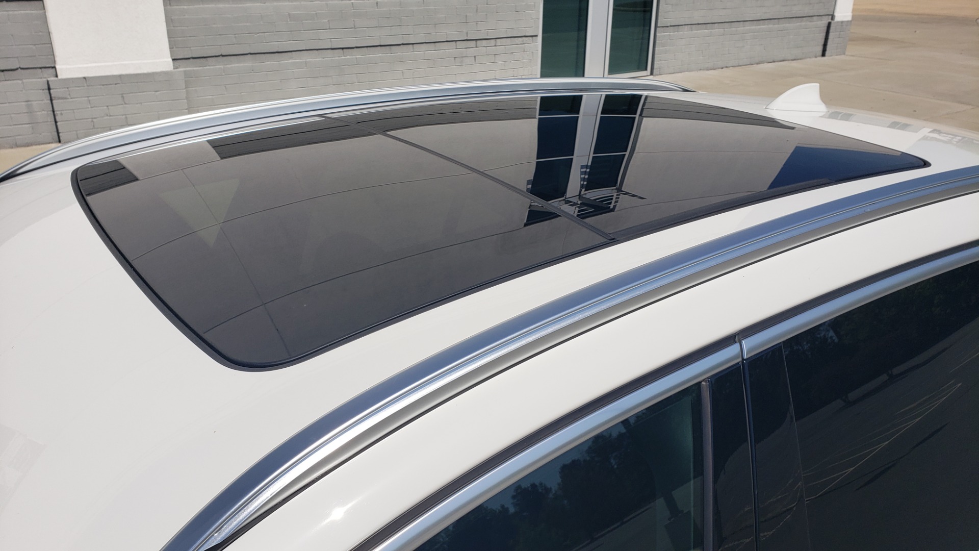 Used 2018 BMW X3 XDRIVE30I / CONV PKG / PANO-ROOF / HTD STS / REARVIEW for sale Sold at Formula Imports in Charlotte NC 28227 10