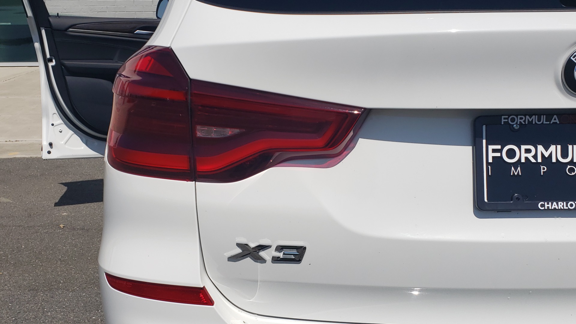 Used 2018 BMW X3 XDRIVE30I / CONV PKG / PANO-ROOF / HTD STS / REARVIEW for sale Sold at Formula Imports in Charlotte NC 28227 29