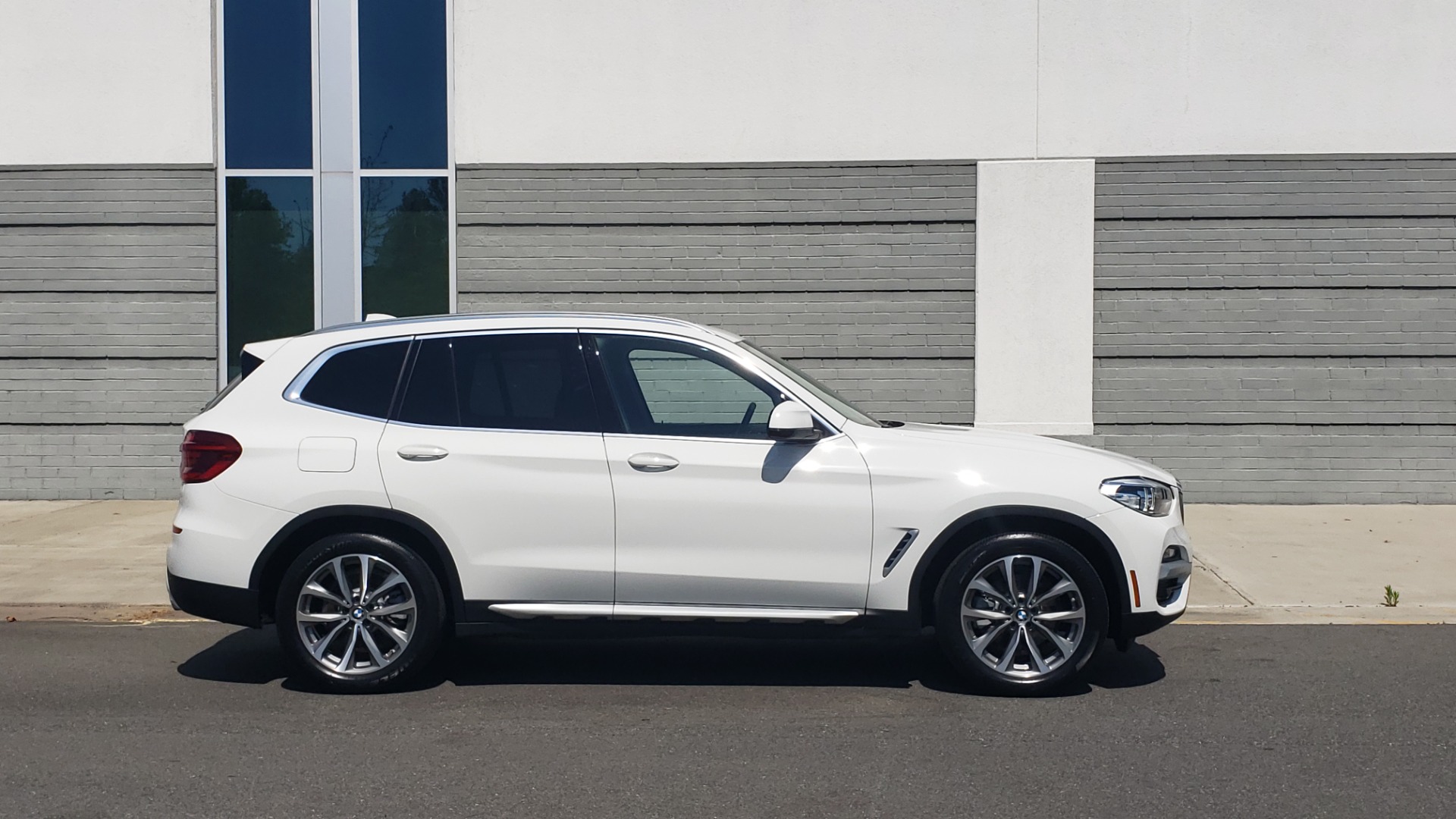 Used 2018 BMW X3 XDRIVE30I / CONV PKG / PANO-ROOF / HTD STS / REARVIEW for sale Sold at Formula Imports in Charlotte NC 28227 7