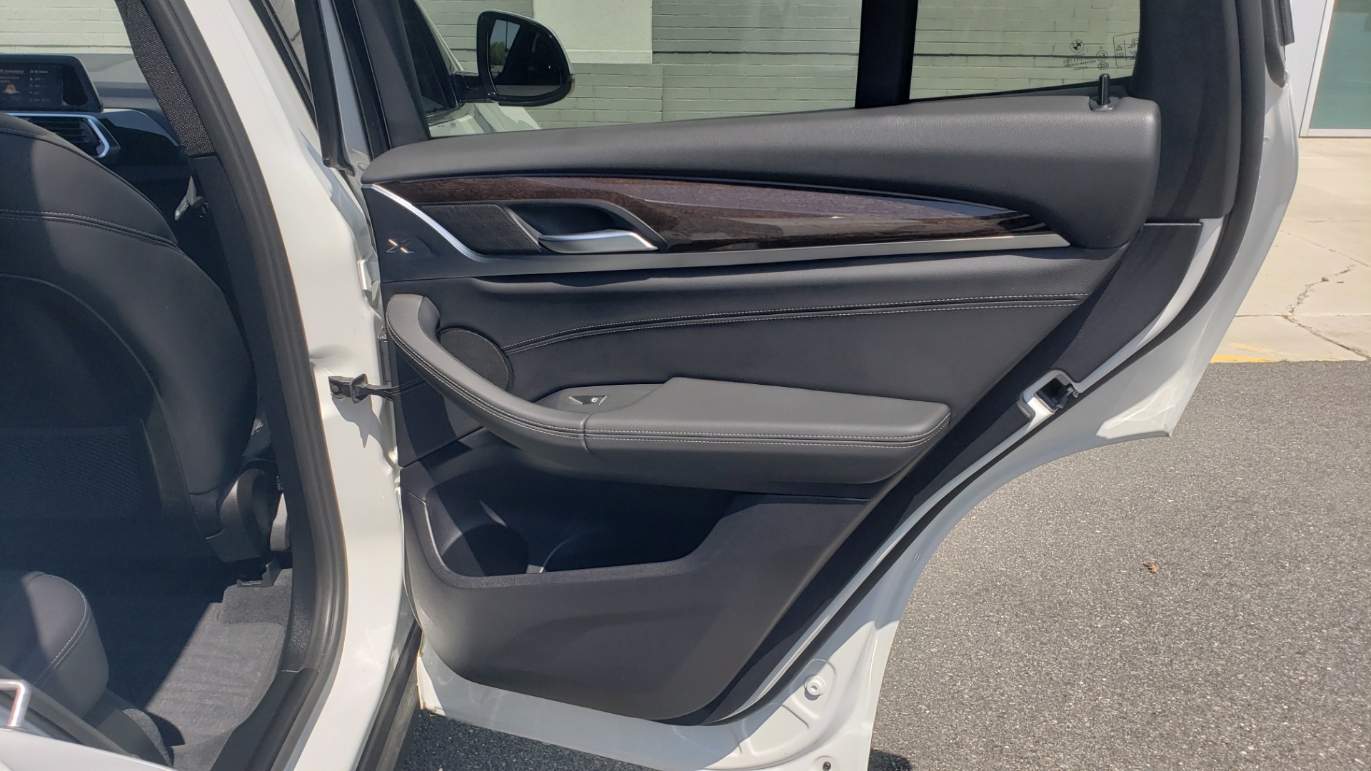 Used 2018 BMW X3 XDRIVE30I / CONV PKG / PANO-ROOF / HTD STS / REARVIEW for sale Sold at Formula Imports in Charlotte NC 28227 71