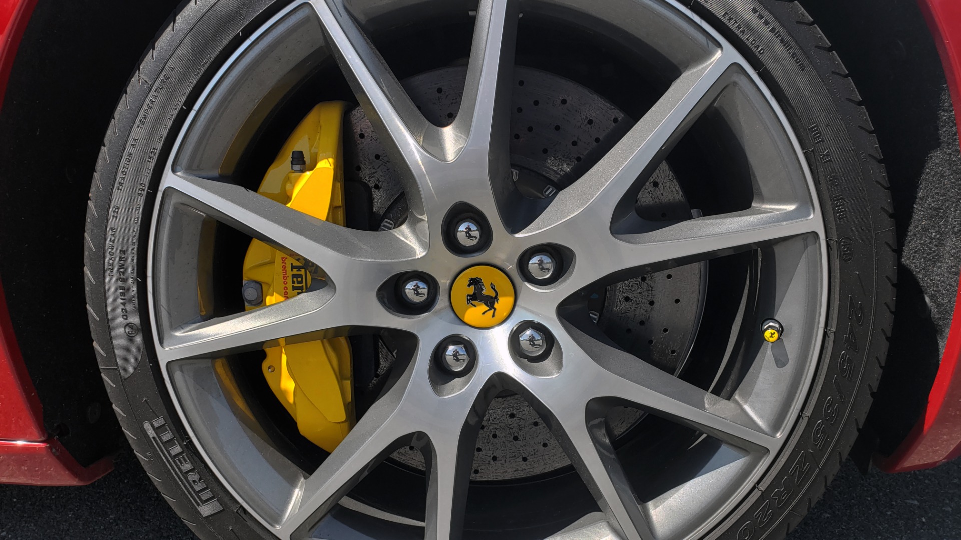 Used 2014 Ferrari CALIFORNIA CONVERTIBLE 2+2 / NAV / PARK SENS / CAMERA / TPMS for sale Sold at Formula Imports in Charlotte NC 28227 28
