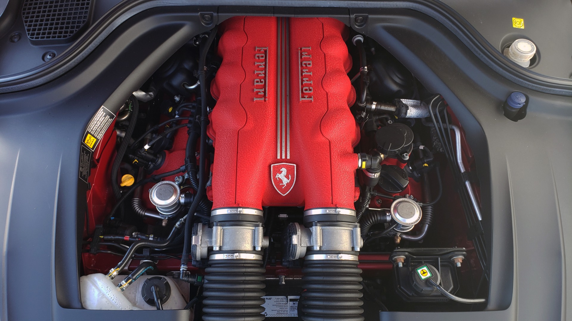 Used 2014 Ferrari CALIFORNIA CONVERTIBLE 2+2 / NAV / PARK SENS / CAMERA / TPMS for sale Sold at Formula Imports in Charlotte NC 28227 34