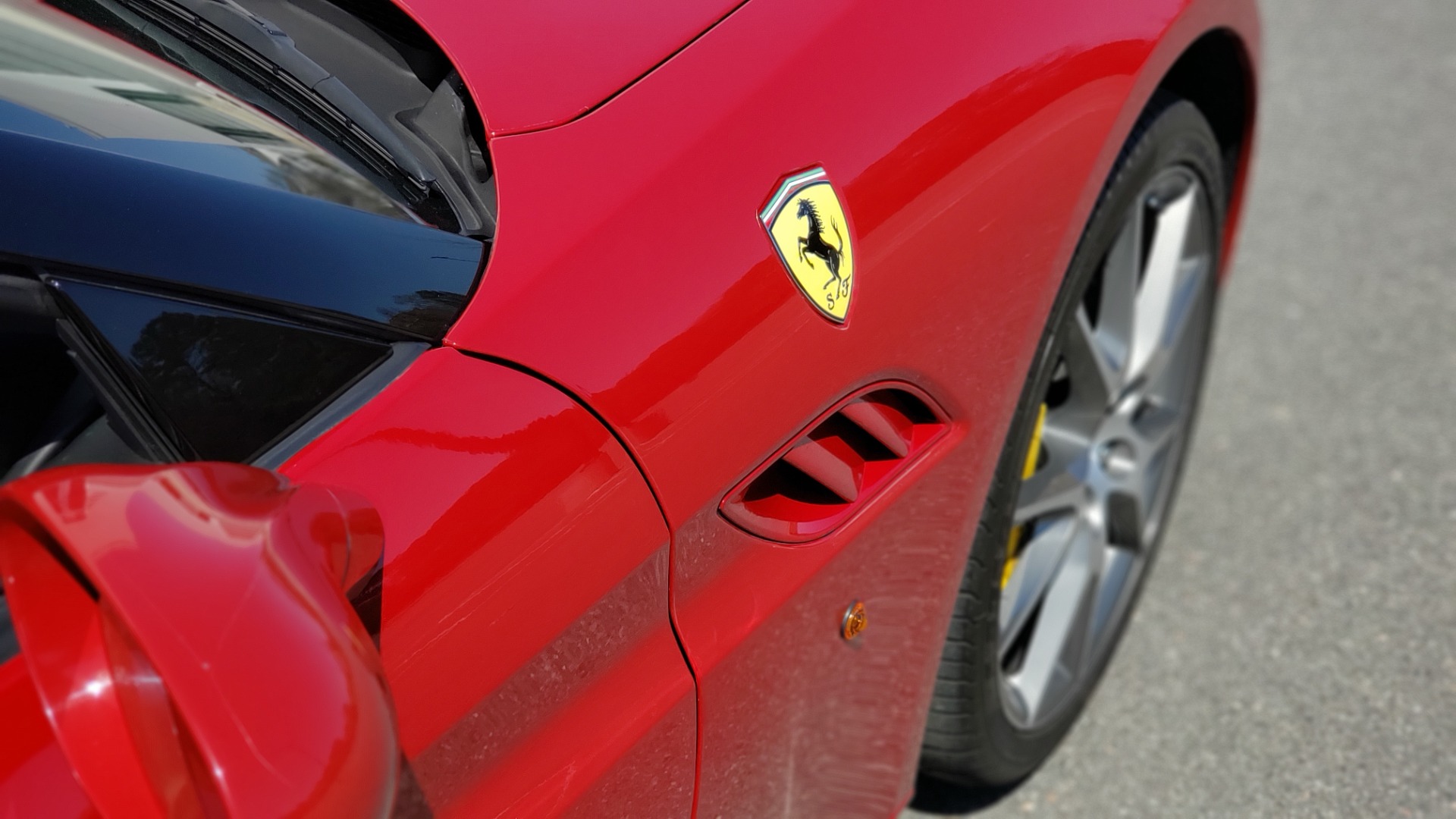 Used 2014 Ferrari CALIFORNIA CONVERTIBLE 2+2 / NAV / PARK SENS / CAMERA / TPMS for sale Sold at Formula Imports in Charlotte NC 28227 58