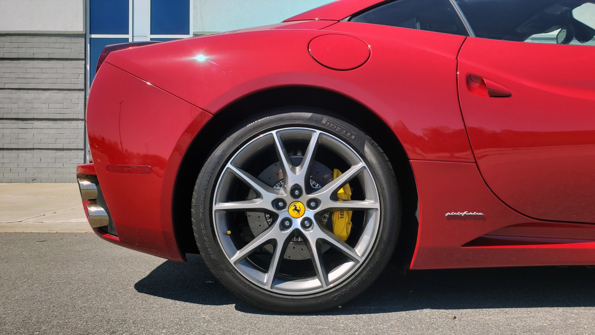 Used 2014 Ferrari CALIFORNIA CONVERTIBLE 2+2 / NAV / PARK SENS / CAMERA / TPMS for sale Sold at Formula Imports in Charlotte NC 28227 83