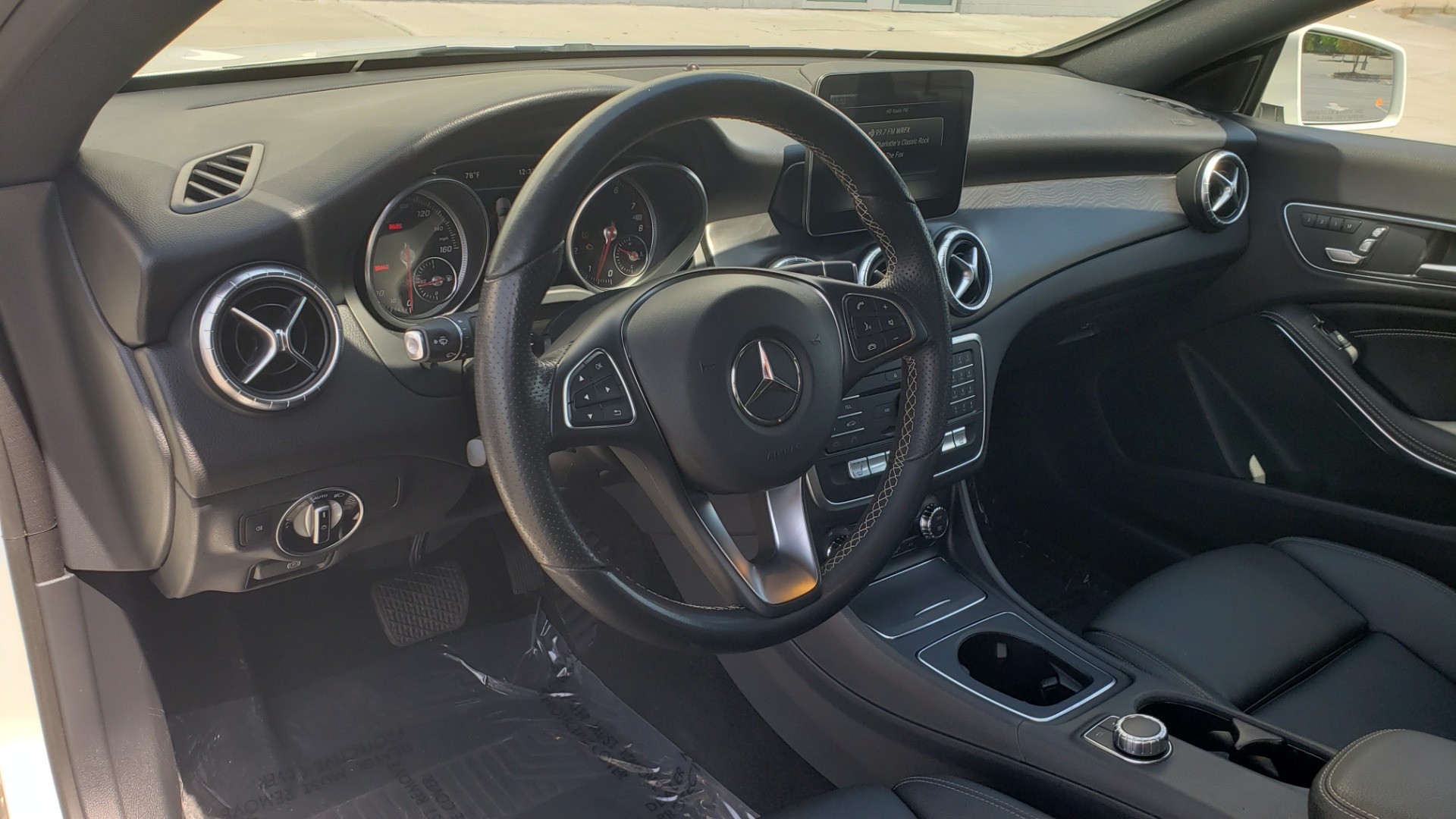 Used 2018 Mercedes-Benz CLA 250 4MATIC PREMIUM / PANO-ROOF / CONV PKG / APPLE / REARVIEW for sale Sold at Formula Imports in Charlotte NC 28227 36