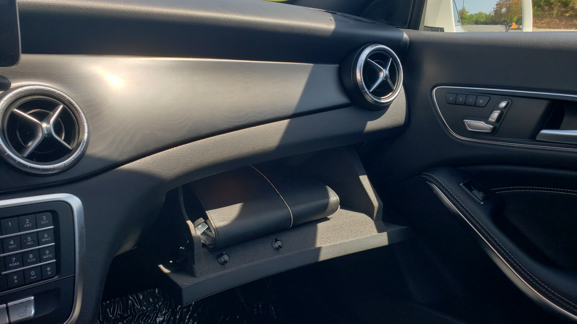Used 2018 Mercedes-Benz CLA 250 4MATIC PREMIUM / PANO-ROOF / CONV PKG / APPLE / REARVIEW for sale Sold at Formula Imports in Charlotte NC 28227 50