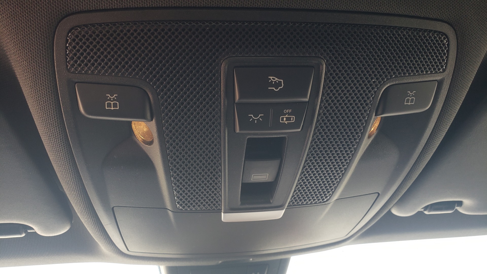 Used 2018 Mercedes-Benz CLA 250 4MATIC PREMIUM / PANO-ROOF / CONV PKG / APPLE / REARVIEW for sale Sold at Formula Imports in Charlotte NC 28227 54