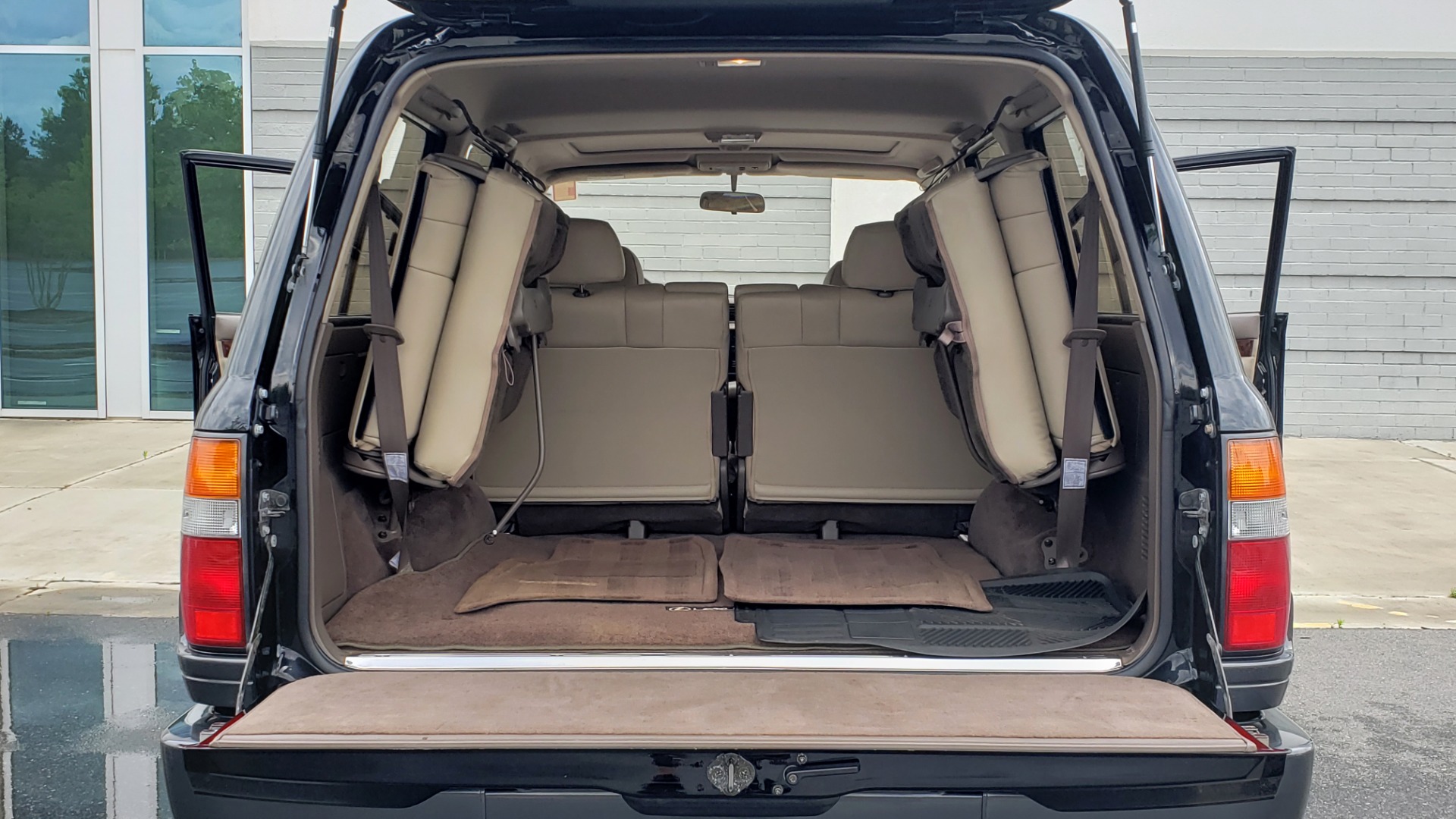 Used 1996 Lexus LX 450 for sale Sold at Formula Imports in Charlotte NC 28227 50