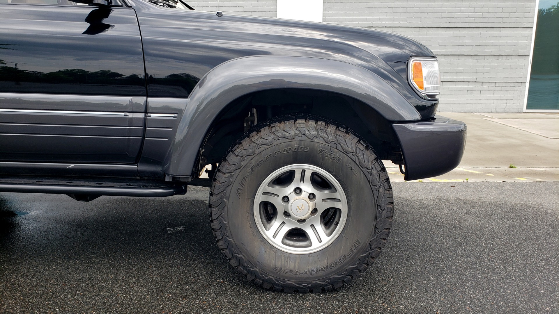 Used 1996 Lexus LX 450 for sale Sold at Formula Imports in Charlotte NC 28227 87