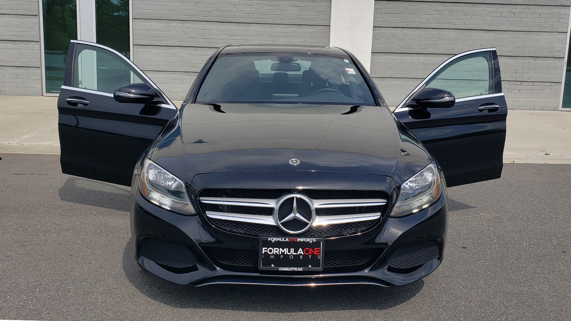 Used 2018 Mercedes-Benz C-CLASS C 300 PREMIUM / HTD STS / APPLE CARPLAY / 18IN WHEELS / REARVIEW for sale Sold at Formula Imports in Charlotte NC 28227 22