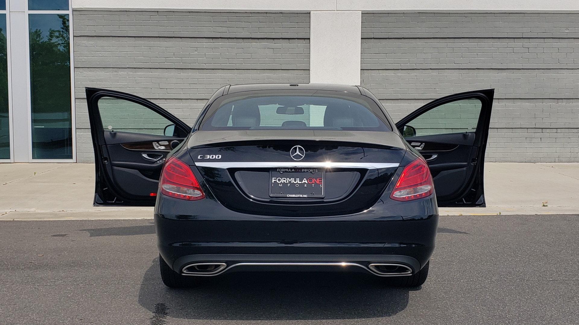 Used 2018 Mercedes-Benz C-CLASS C 300 PREMIUM / HTD STS / APPLE CARPLAY / 18IN WHEELS / REARVIEW for sale Sold at Formula Imports in Charlotte NC 28227 28