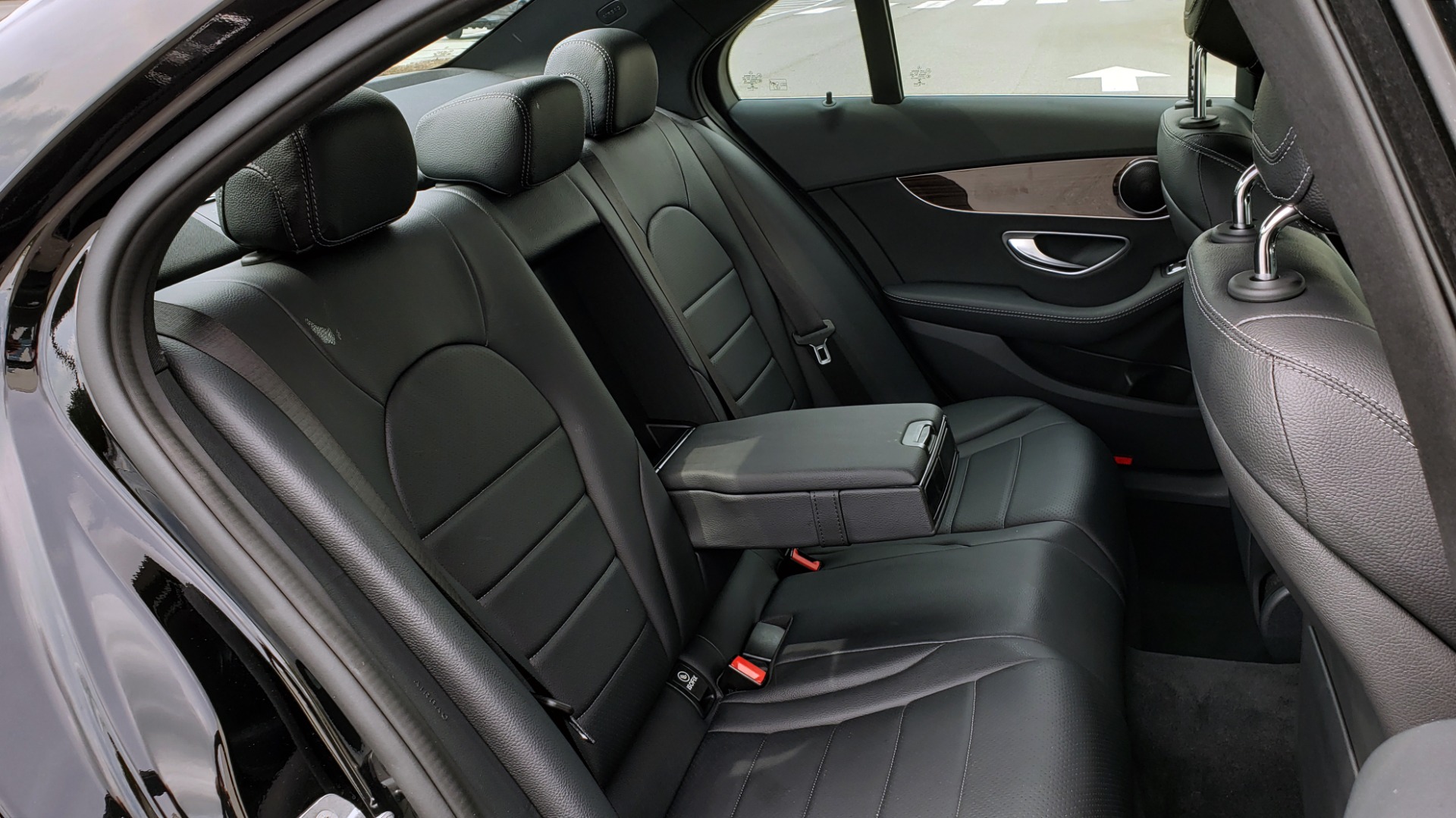Used 2018 Mercedes-Benz C-CLASS C 300 PREMIUM / HTD STS / APPLE CARPLAY / 18IN WHEELS / REARVIEW for sale Sold at Formula Imports in Charlotte NC 28227 75