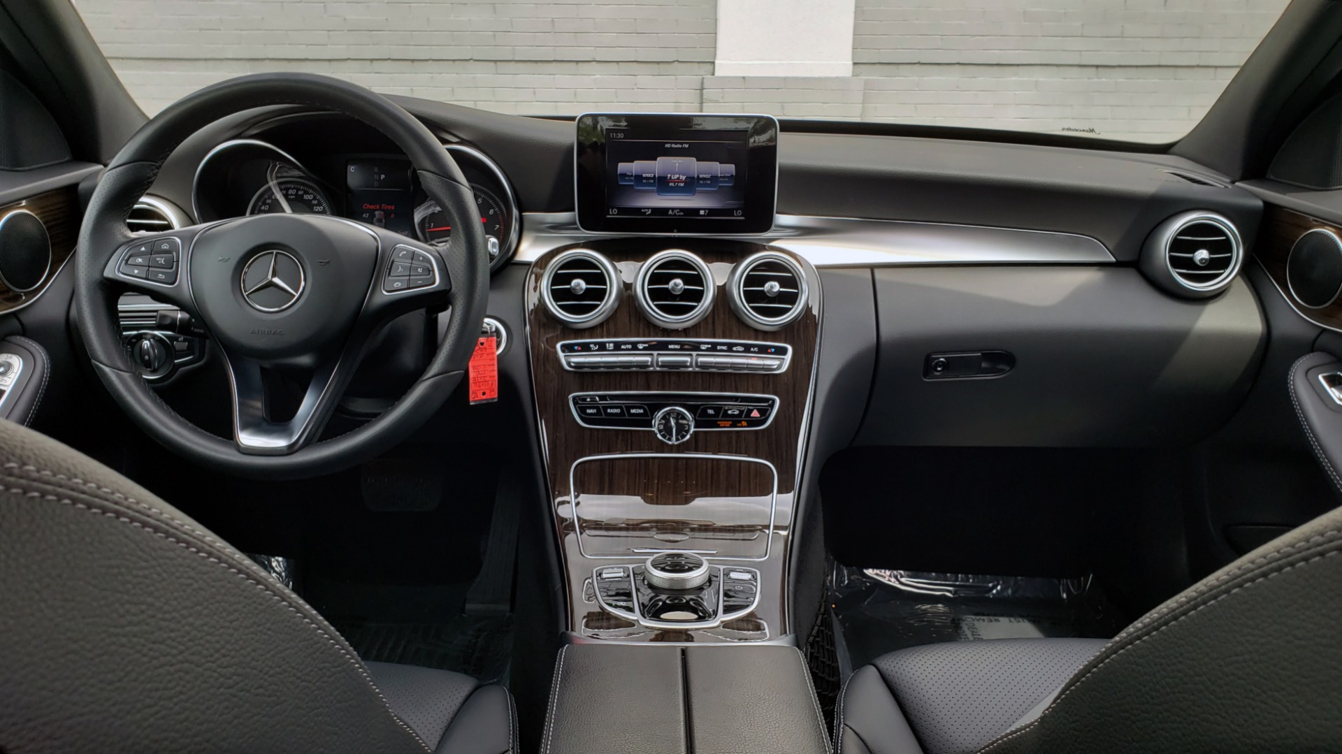 Used 2018 Mercedes-Benz C-CLASS C 300 PREMIUM / HTD STS / APPLE CARPLAY / 18IN WHEELS / REARVIEW for sale Sold at Formula Imports in Charlotte NC 28227 78