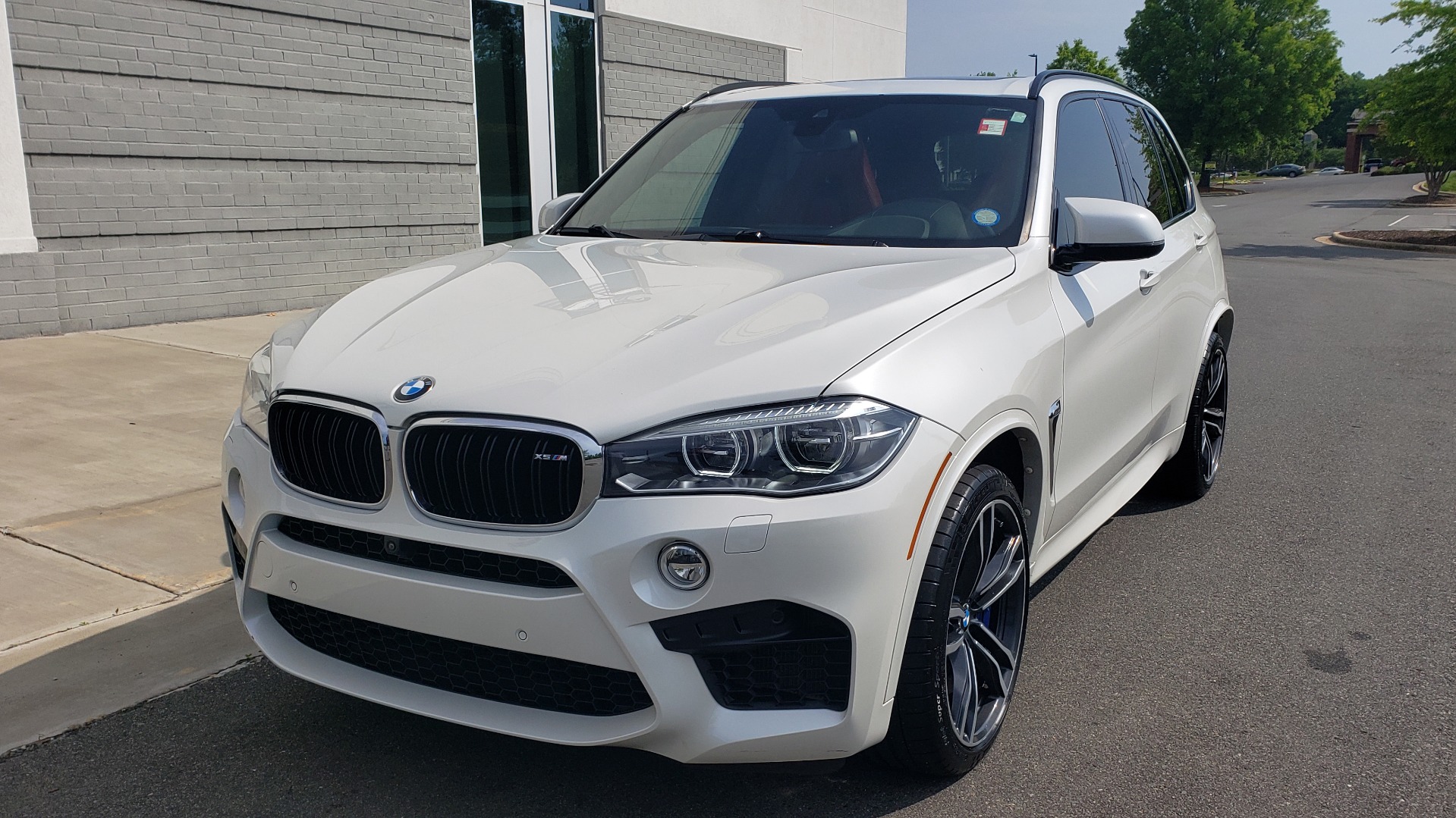 Used 2017 BMW X5 M EXECUTIVE PKG / NAV / DRVR ASST / BSM / HUD / HTD STS / WIFI for sale Sold at Formula Imports in Charlotte NC 28227 5