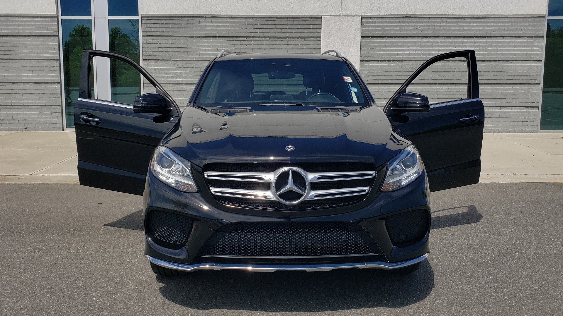 Used 2018 Mercedes-Benz GLE 350 PREMIUM / NAV / H/K SOUND / SUNROOF / REARVIEW for sale Sold at Formula Imports in Charlotte NC 28227 26