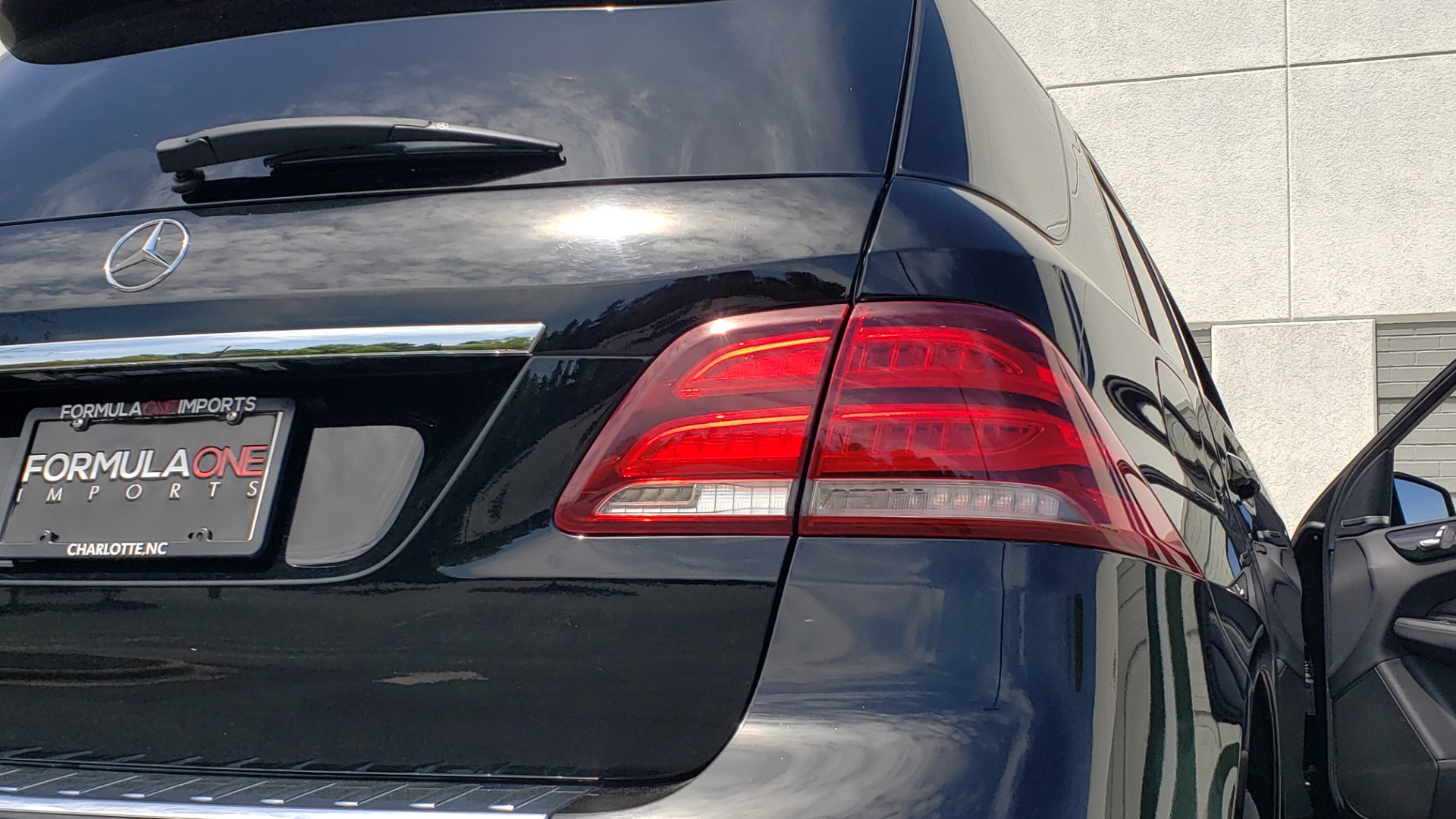Used 2018 Mercedes-Benz GLE 350 PREMIUM / NAV / H/K SOUND / SUNROOF / REARVIEW for sale Sold at Formula Imports in Charlotte NC 28227 34