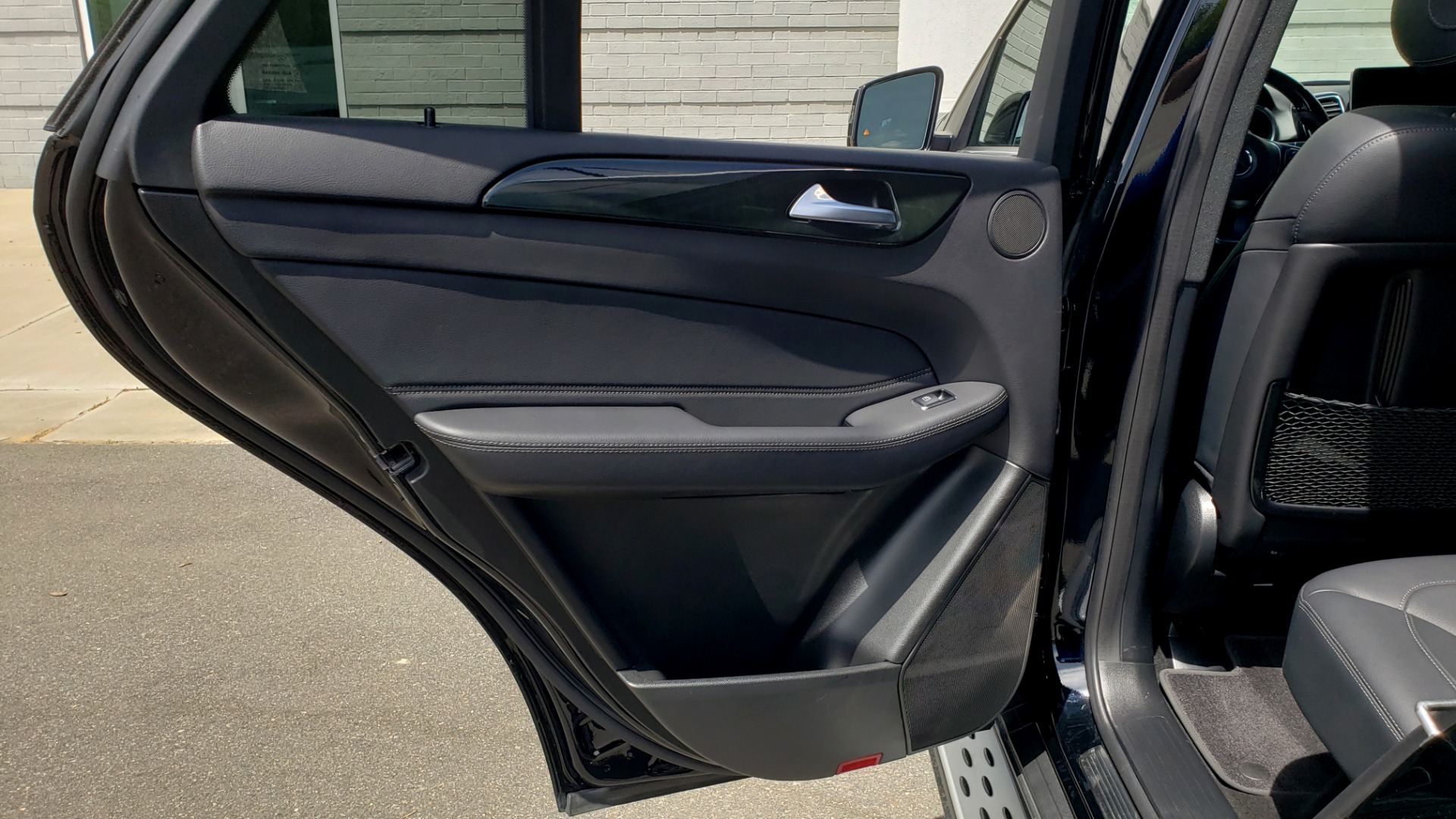 Used 2018 Mercedes-Benz GLE 350 PREMIUM / NAV / H/K SOUND / SUNROOF / REARVIEW for sale Sold at Formula Imports in Charlotte NC 28227 66