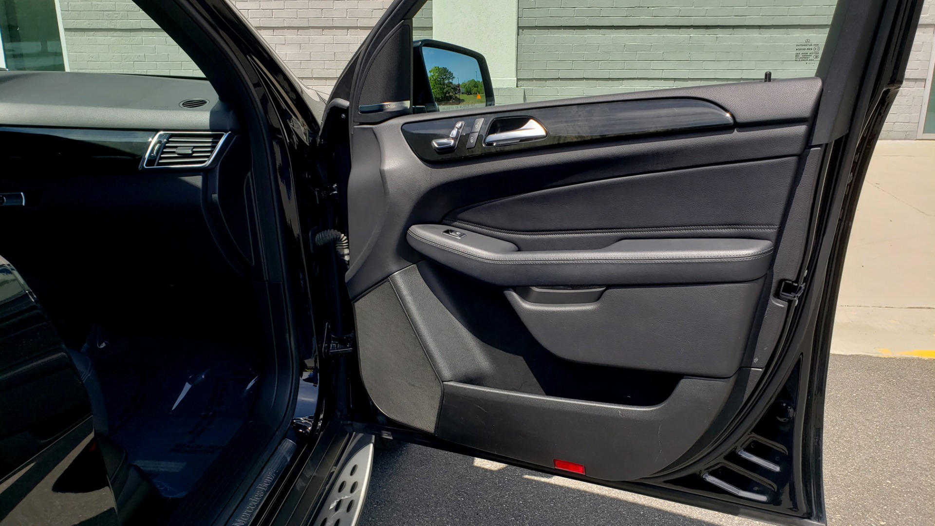 Used 2018 Mercedes-Benz GLE 350 PREMIUM / NAV / H/K SOUND / SUNROOF / REARVIEW for sale Sold at Formula Imports in Charlotte NC 28227 72