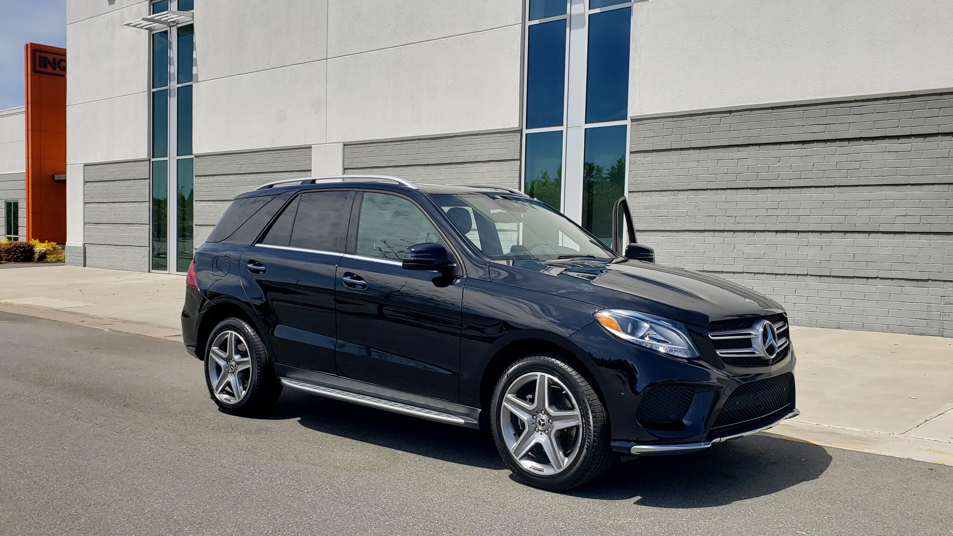 Used 2018 Mercedes-Benz GLE 350 PREMIUM / NAV / H/K SOUND / SUNROOF / REARVIEW for sale Sold at Formula Imports in Charlotte NC 28227 9