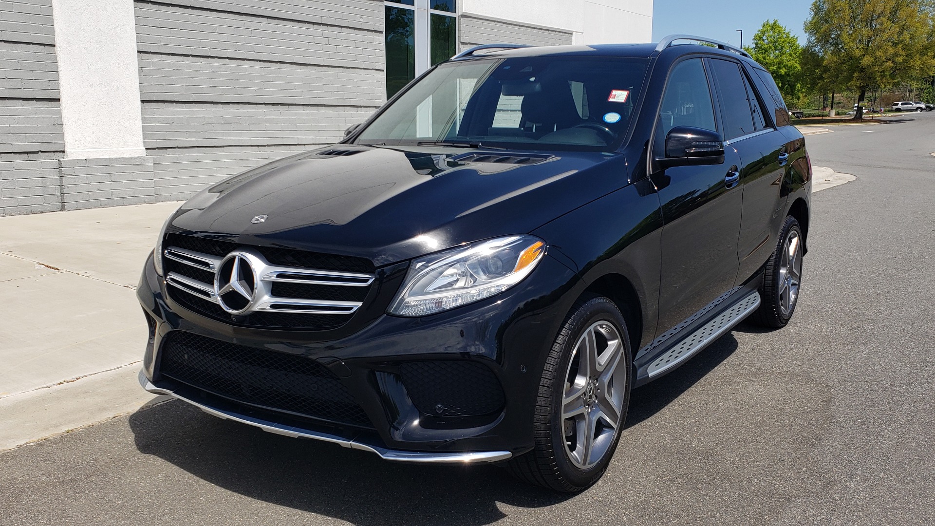 Used 2018 Mercedes-Benz GLE 350 PREMIUM / NAV / H/K SOUND / SUNROOF / REARVIEW for sale Sold at Formula Imports in Charlotte NC 28227 1