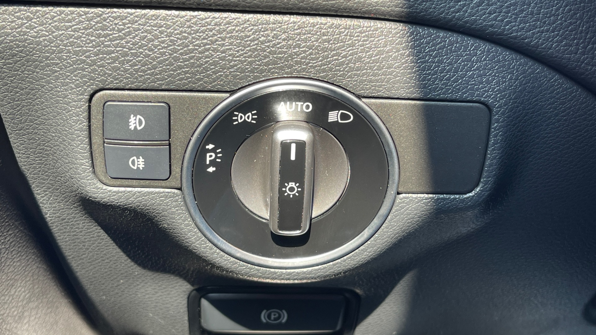 Used 2018 Mercedes-Benz GLA 250 SUV / GARMIN MAP PILOT / 18IN WHEELS / REARVIEW for sale Sold at Formula Imports in Charlotte NC 28227 29