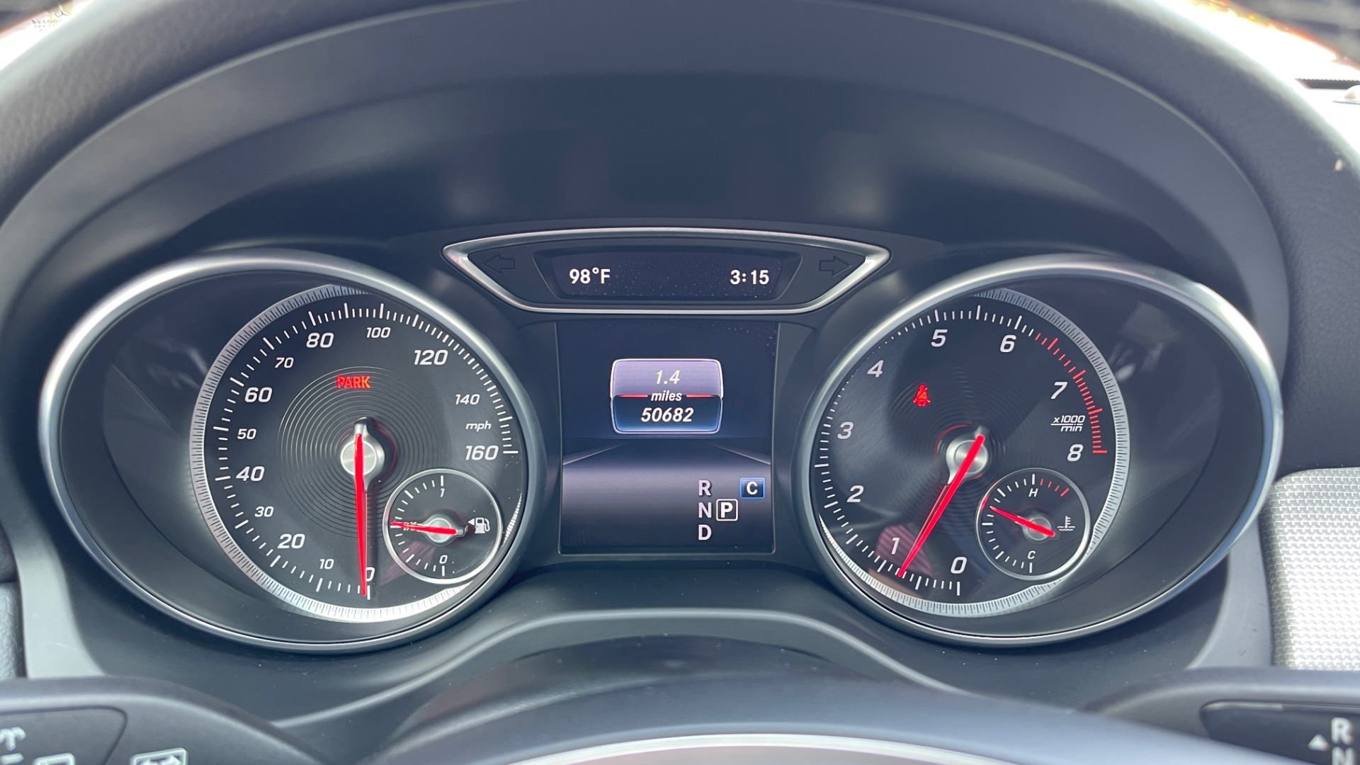 Used 2018 Mercedes-Benz GLA 250 SUV / GARMIN MAP PILOT / 18IN WHEELS / REARVIEW for sale Sold at Formula Imports in Charlotte NC 28227 34