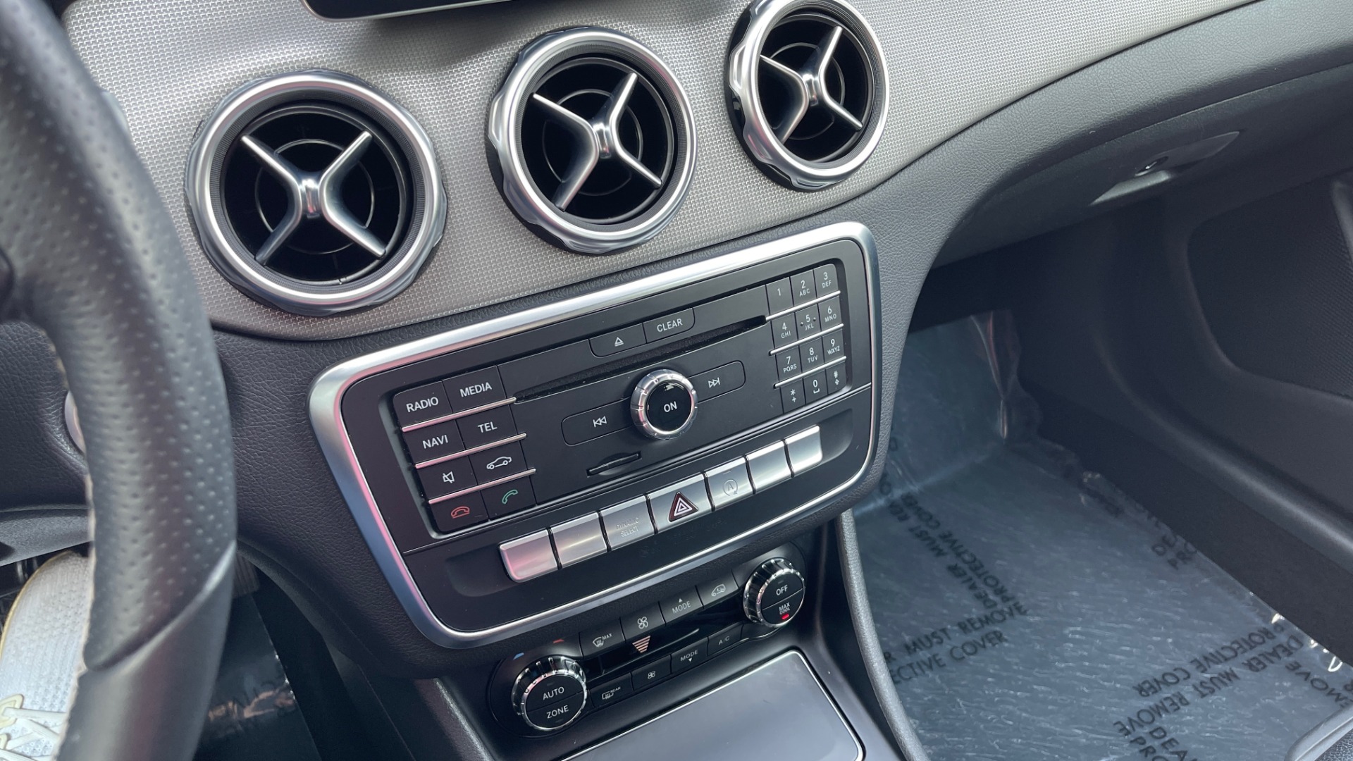 Used 2018 Mercedes-Benz GLA 250 SUV / GARMIN MAP PILOT / 18IN WHEELS / REARVIEW for sale Sold at Formula Imports in Charlotte NC 28227 37