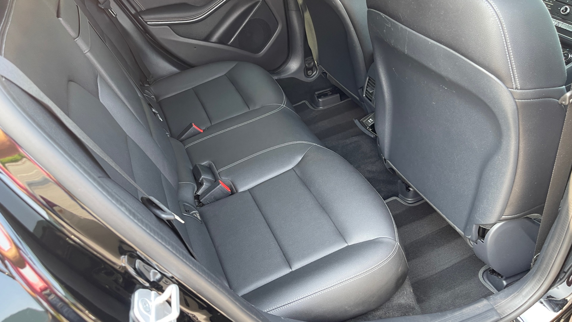 Used 2018 Mercedes-Benz GLA 250 SUV / GARMIN MAP PILOT / 18IN WHEELS / REARVIEW for sale Sold at Formula Imports in Charlotte NC 28227 51