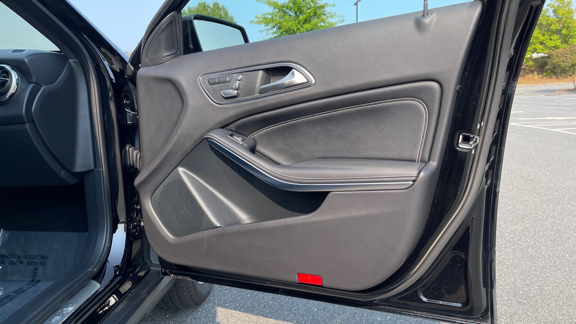 Used 2018 Mercedes-Benz GLA 250 SUV / GARMIN MAP PILOT / 18IN WHEELS / REARVIEW for sale Sold at Formula Imports in Charlotte NC 28227 53