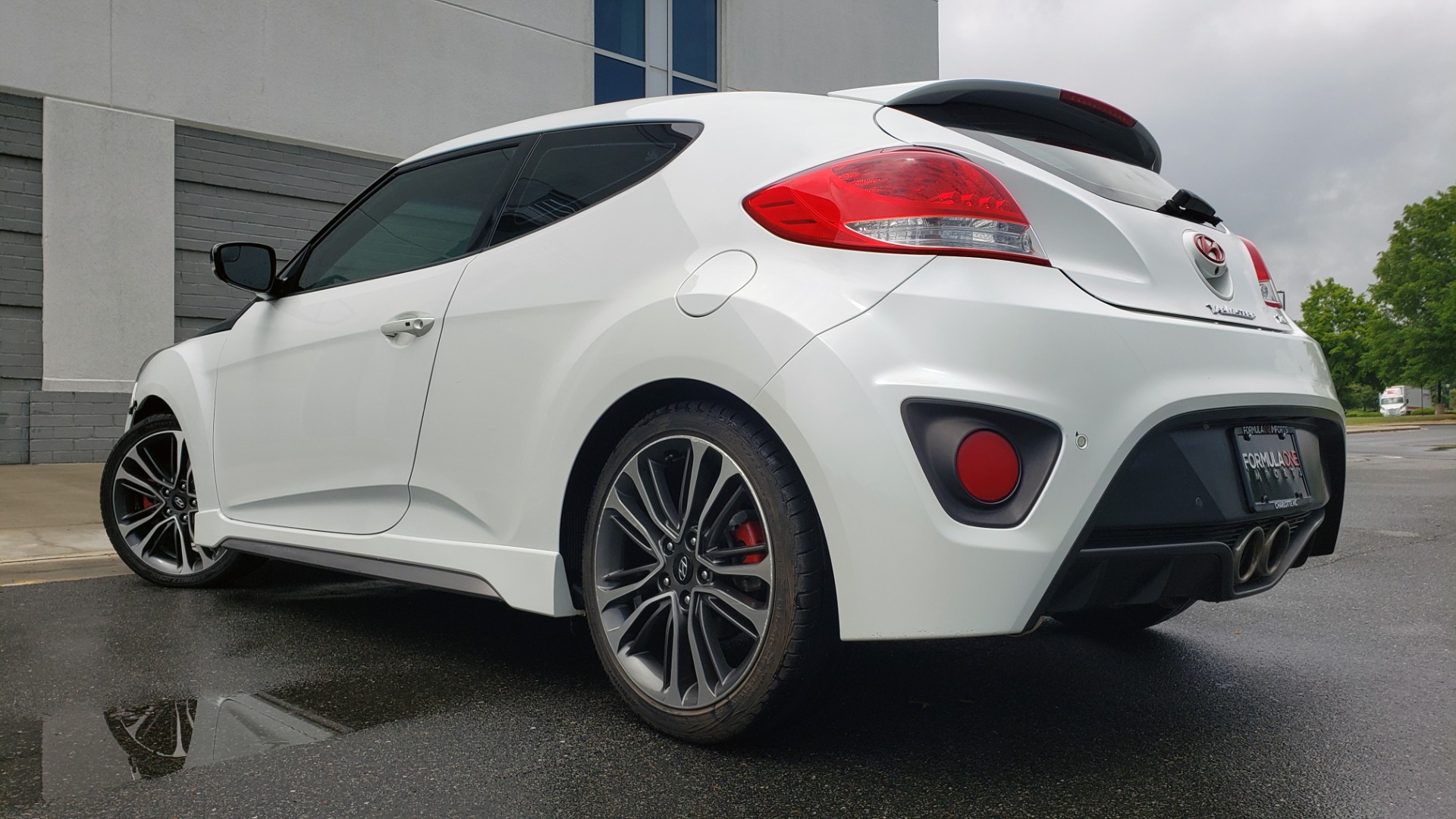 Used 2016 Hyundai VELOSTER 1.6L TURBO / 7-SPD ATUO / 3DR COUPE / NAV / PANO-ROOF for sale Sold at Formula Imports in Charlotte NC 28227 2