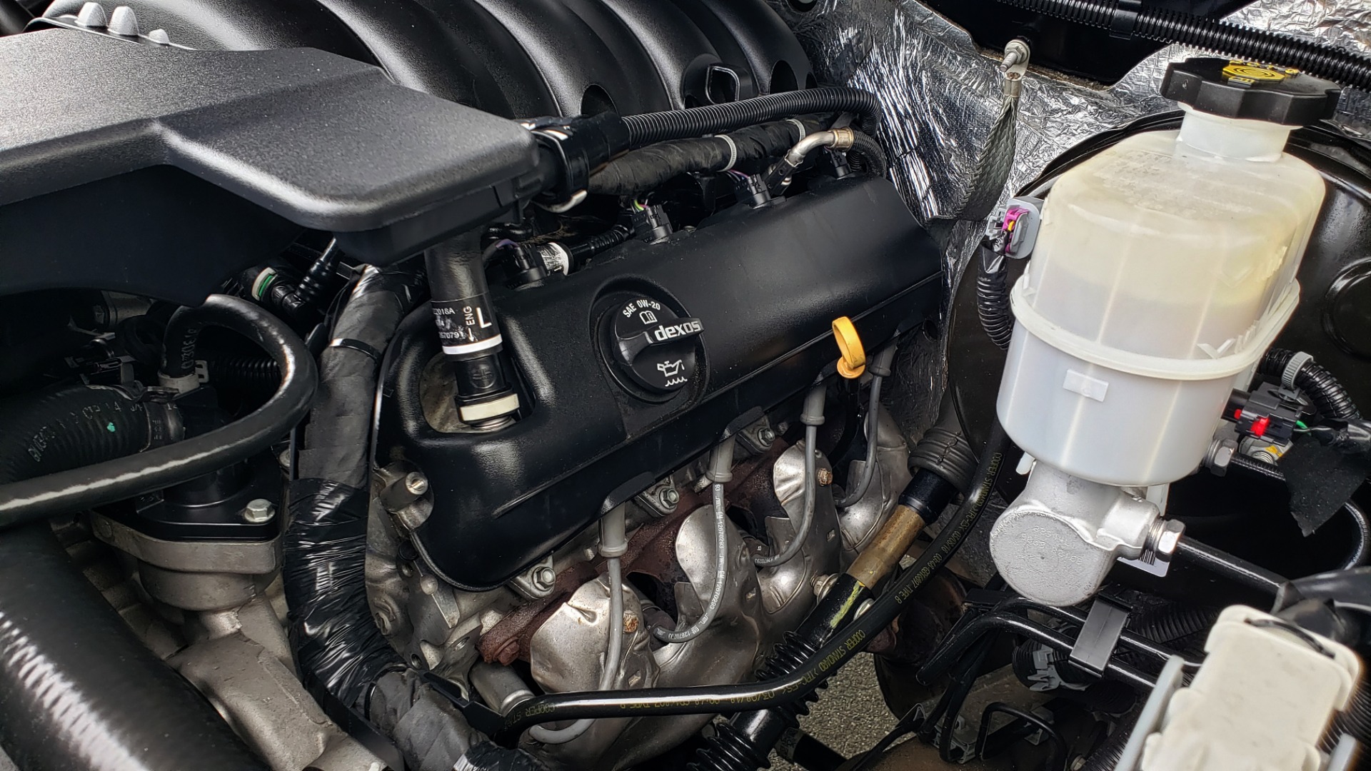 Used 2018 Chevrolet SILVERADO 1500 LTZ 1LZ / 5.3L V8 / 2WD / 6-SPD AUTO / DOUBLECAB / REARVIEW for sale Sold at Formula Imports in Charlotte NC 28227 12
