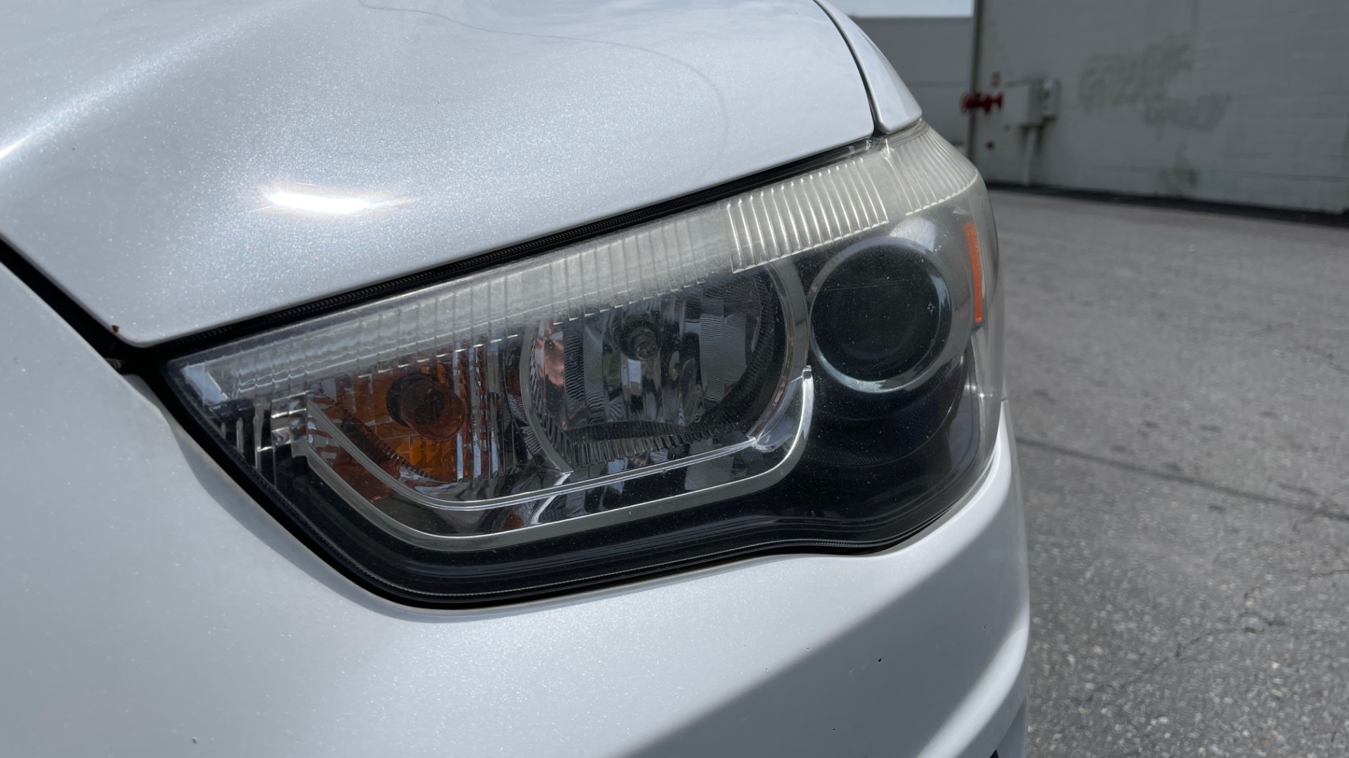 Used 2014 Mitsubishi OUTLANDER SPORT ES 2WD / 2.0L / CVT TRANS / 18IN WHEELS / 31MPG for sale Sold at Formula Imports in Charlotte NC 28227 14