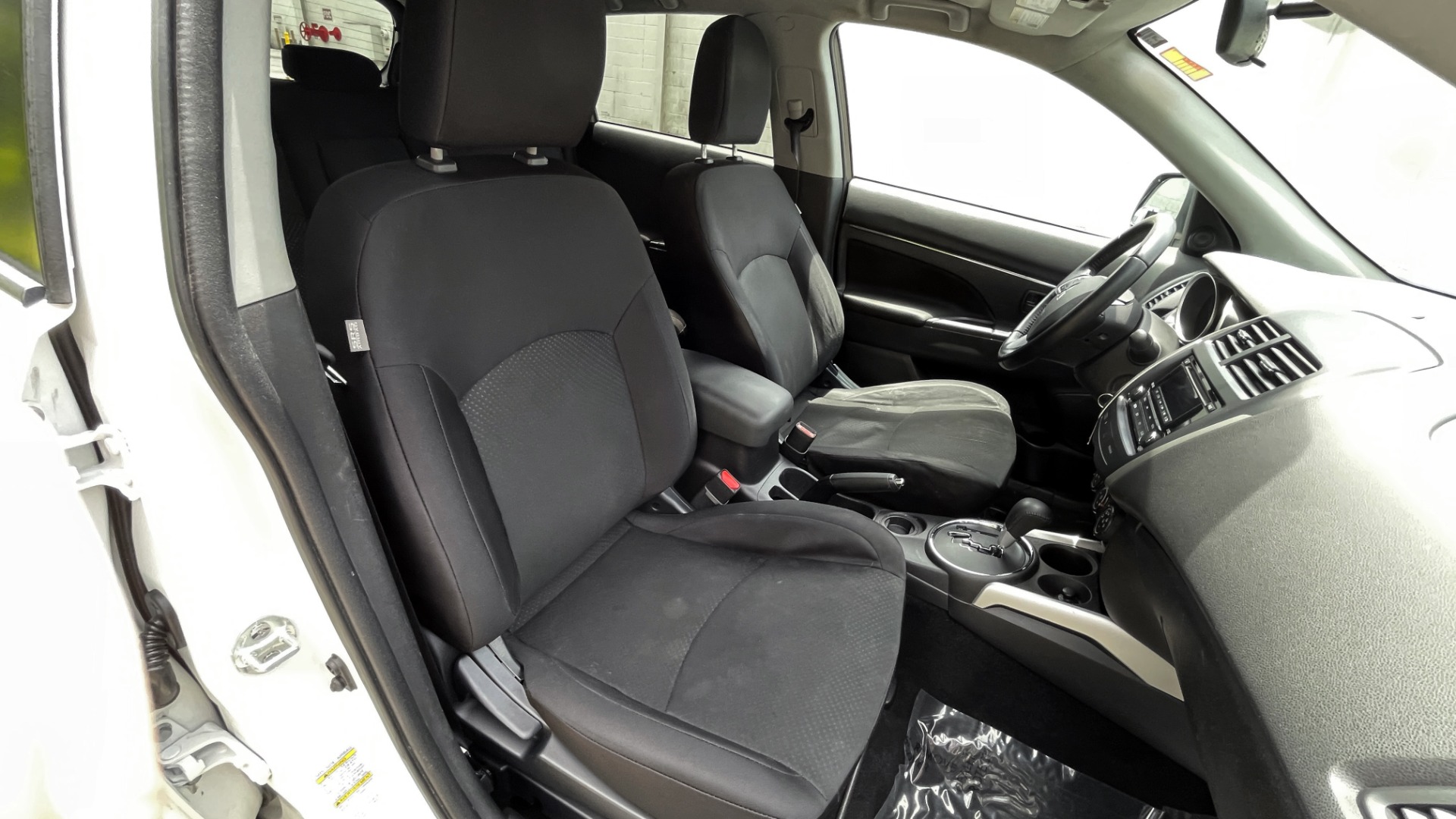 Used 2014 Mitsubishi OUTLANDER SPORT ES 2WD / 2.0L / CVT TRANS / 18IN WHEELS / 31MPG for sale Sold at Formula Imports in Charlotte NC 28227 53